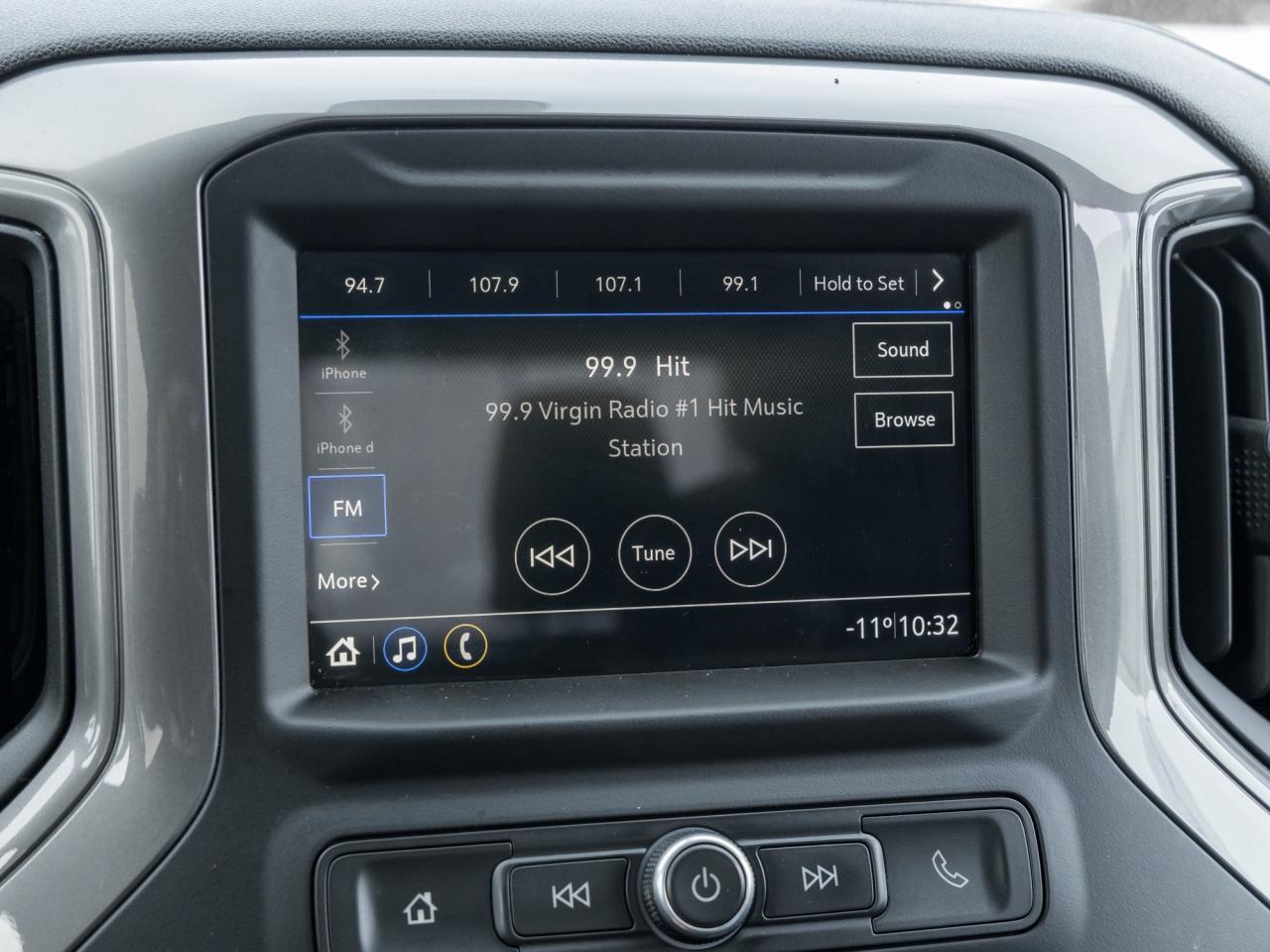 2019 Chevrolet Silverado 1500 New Leather installed   Heated seats Photo