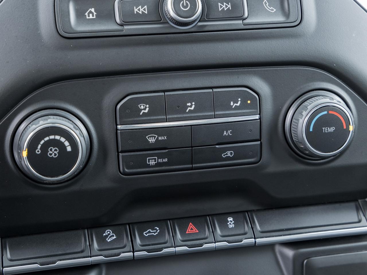 2019 Chevrolet Silverado 1500 Leather   Heated seats   NEW TIRES & BRAKES Photo