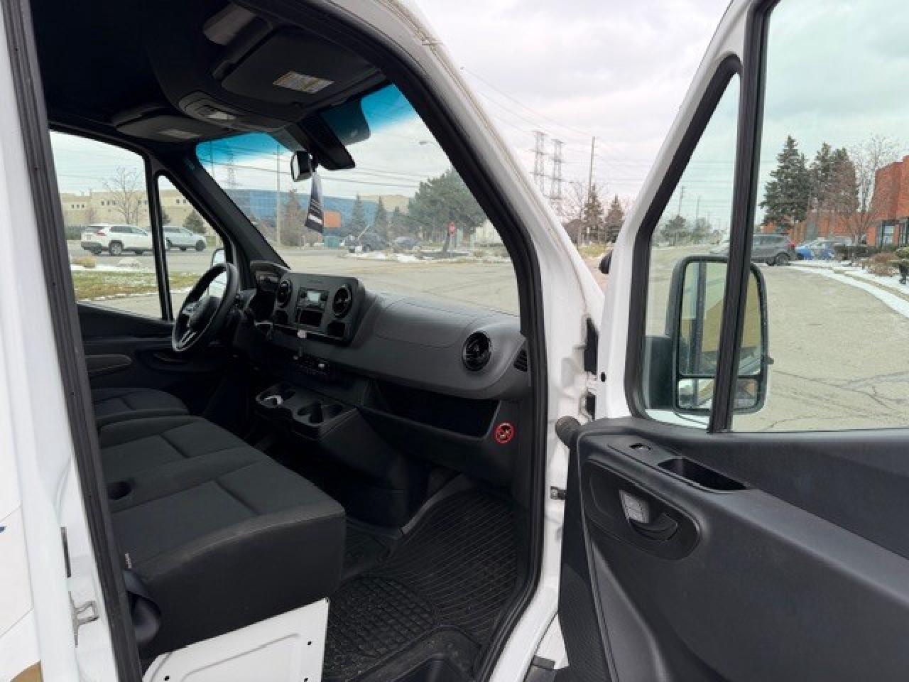 2019 Mercedes-Benz Sprinter Cargo Van High Roof V6 170  Wheel base Extended Photo