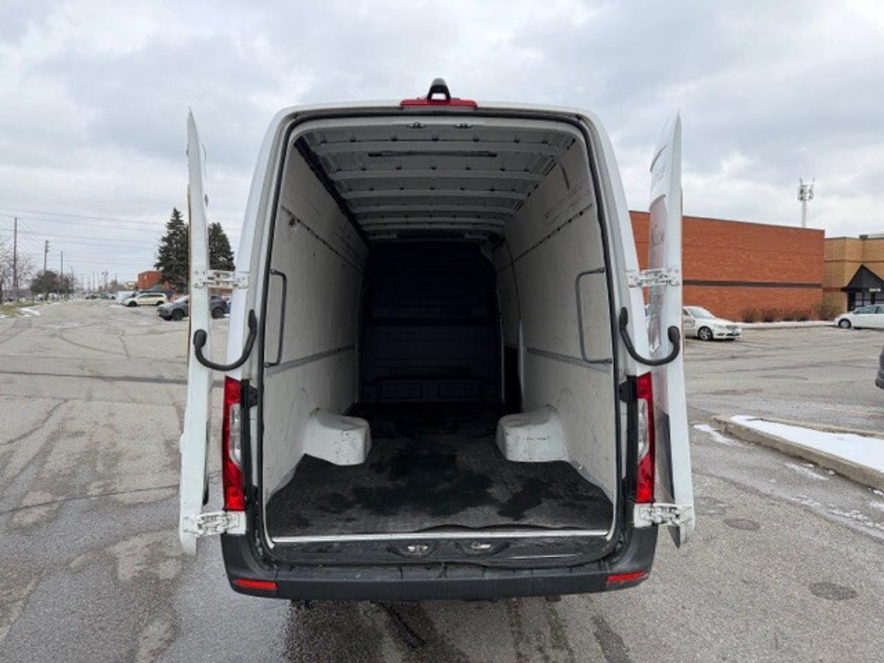 2019 Mercedes-Benz Sprinter Cargo Van High Roof V6 170  Wheel base Extended Photo