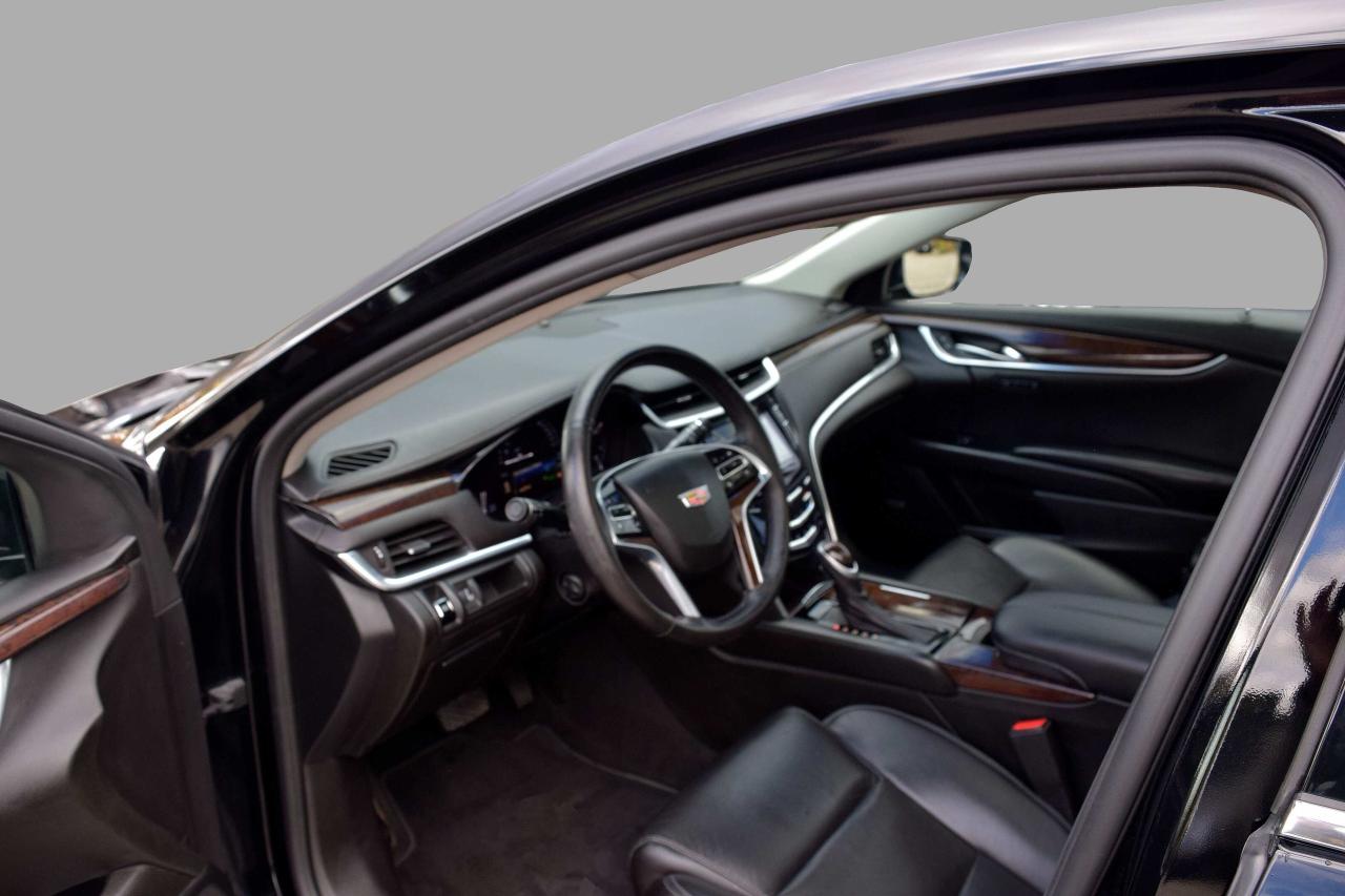 2016 Cadillac XTS Luxury Collection Photo