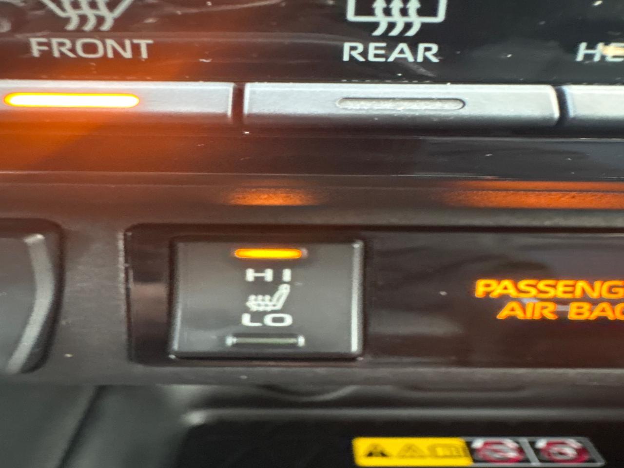 2022 Toyota RAV4 Hybrid Hybrid XSE AWD + Sunroof + Nav + Winters + 1 Owner Photo