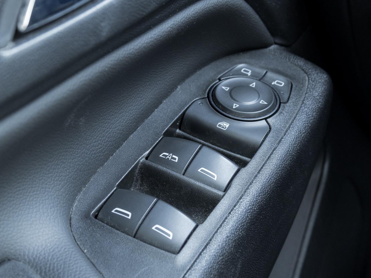 2022 Chevrolet Equinox LT Heated Seats, RMT Start, 1 Owner Photo