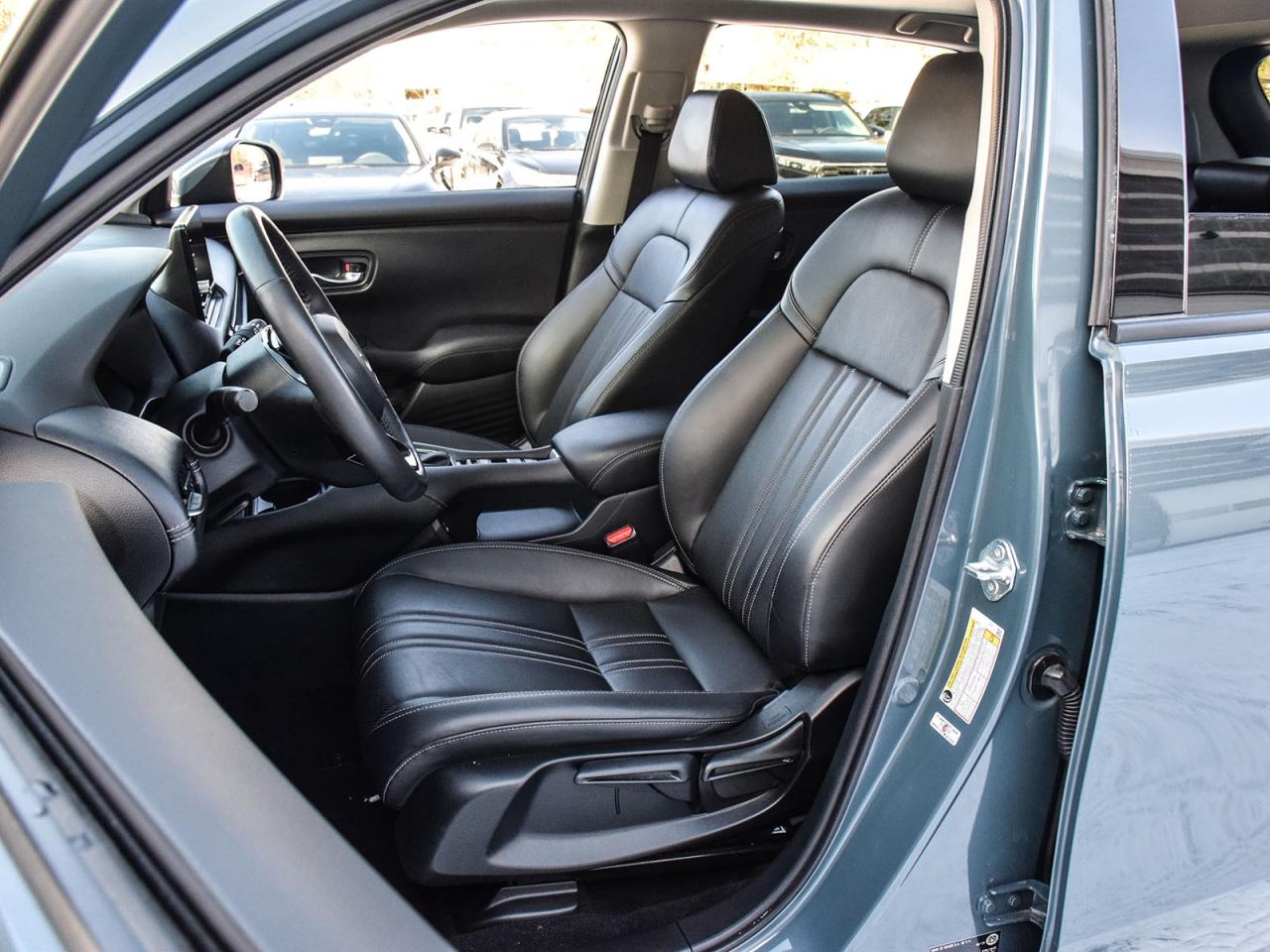 2024 Honda HR-V EX-L NAVI Photo