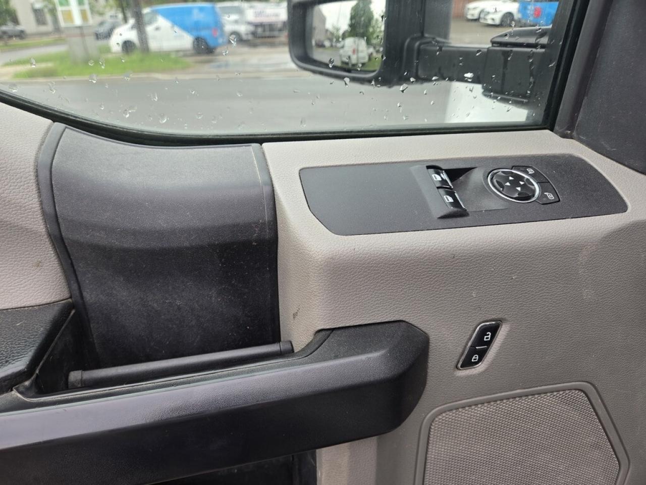 2019 Ford F-350 4x4 6.2L V8 Gas - Flatbed - Alum Frame + Lift Photo