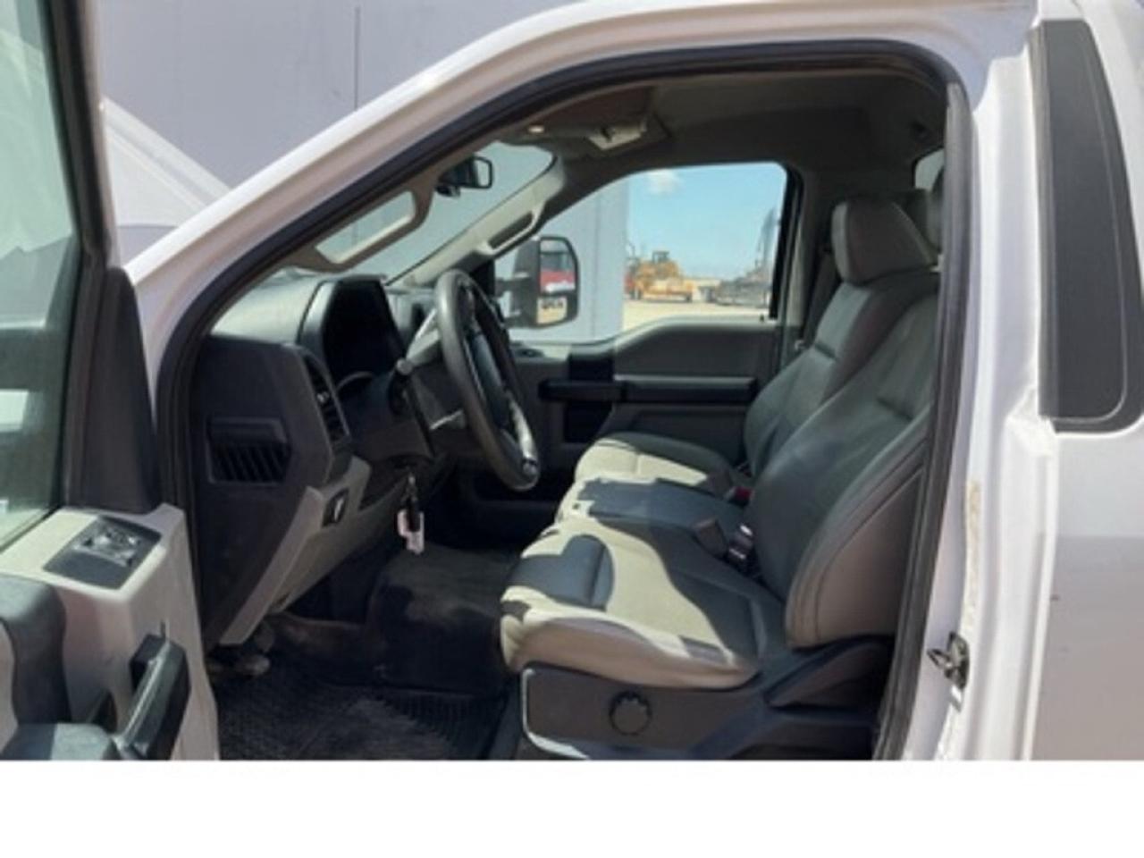 2019 Ford F-350 4x4 6.2L V8 Gas - Flatbed - Alum Frame + Lift Photo