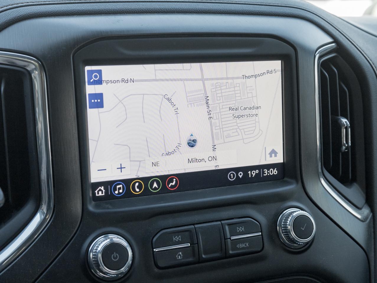 2023 GMC SIERRA 2500HD 4WD Crew Cab 159  AT4 Photo