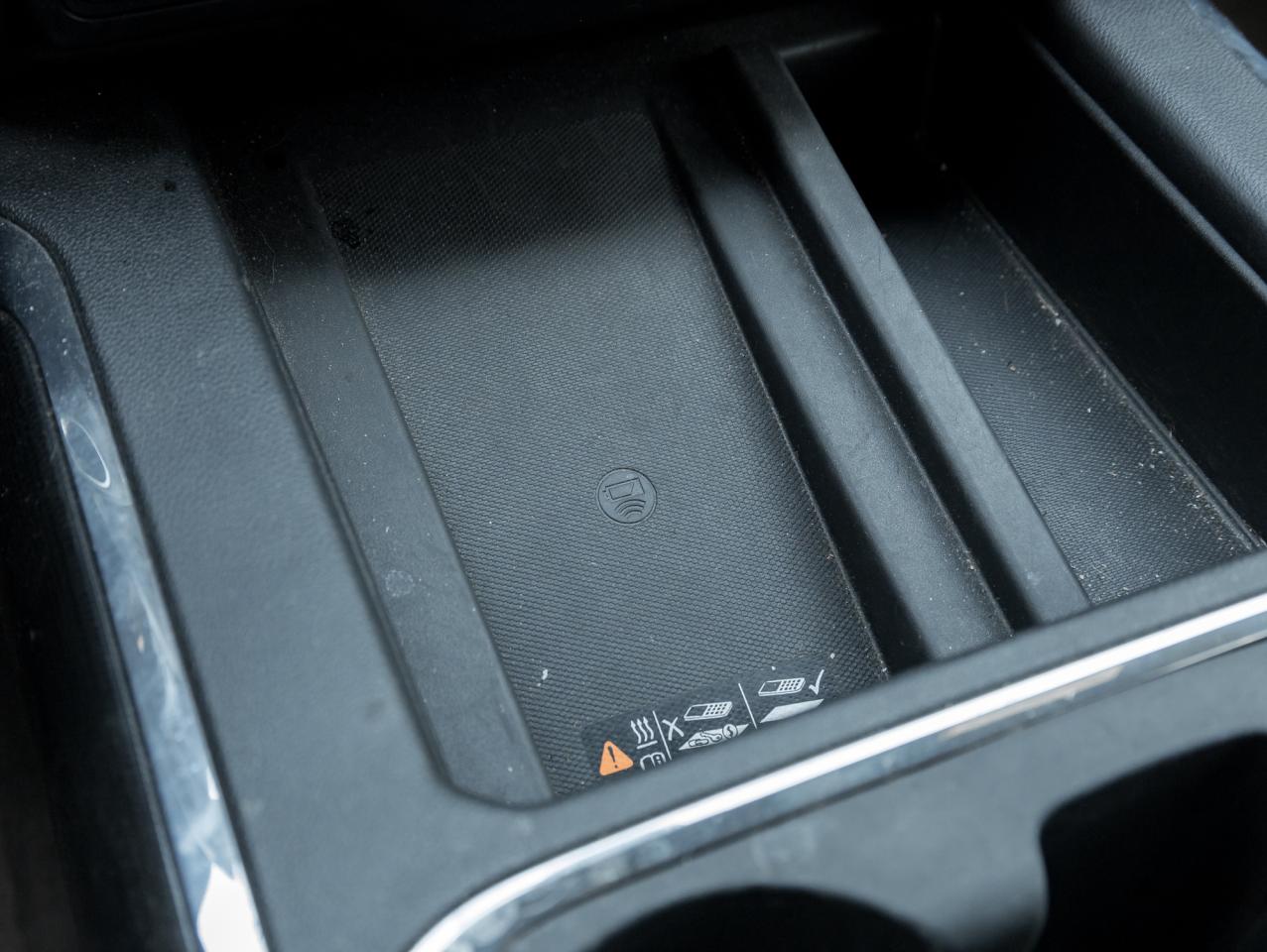 2023 GMC SIERRA 2500HD 4WD Crew Cab 159  AT4 Photo