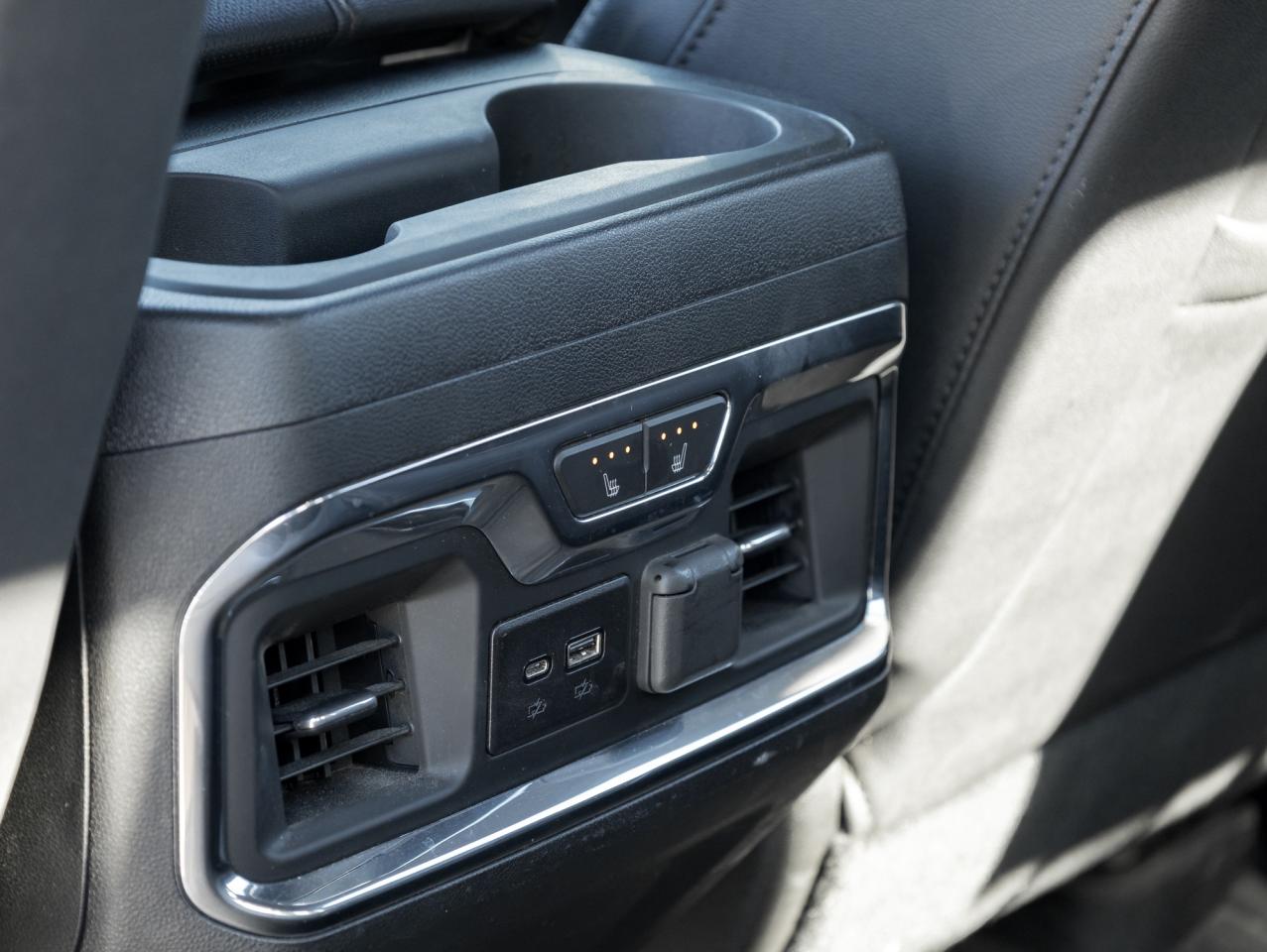 2023 GMC SIERRA 2500HD 4WD Crew Cab 159  AT4 Photo