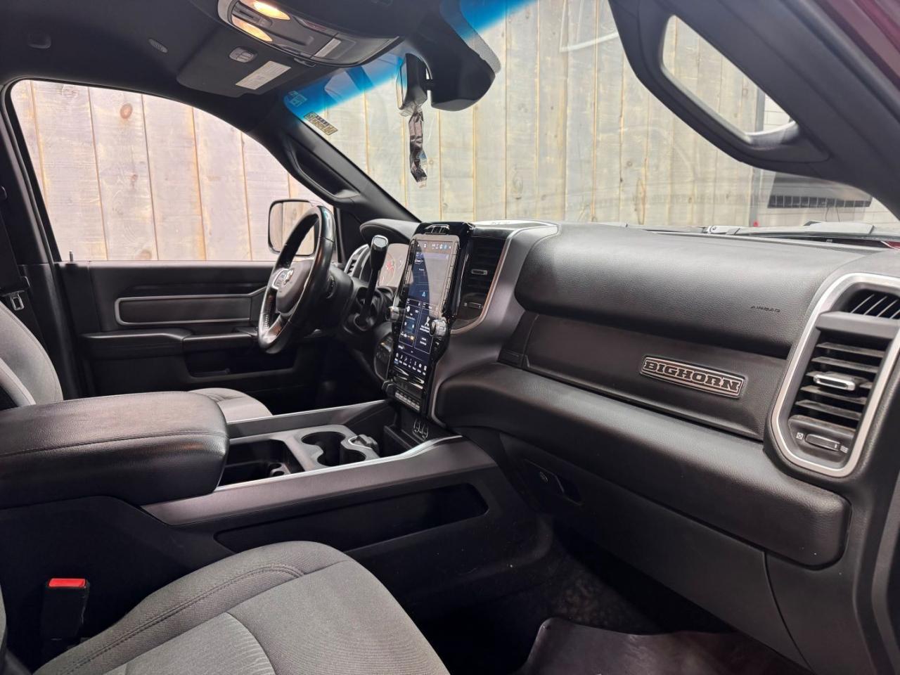 2022 RAM 2500 Big Horn 4x4 Crew Cab 6'4 Box Photo