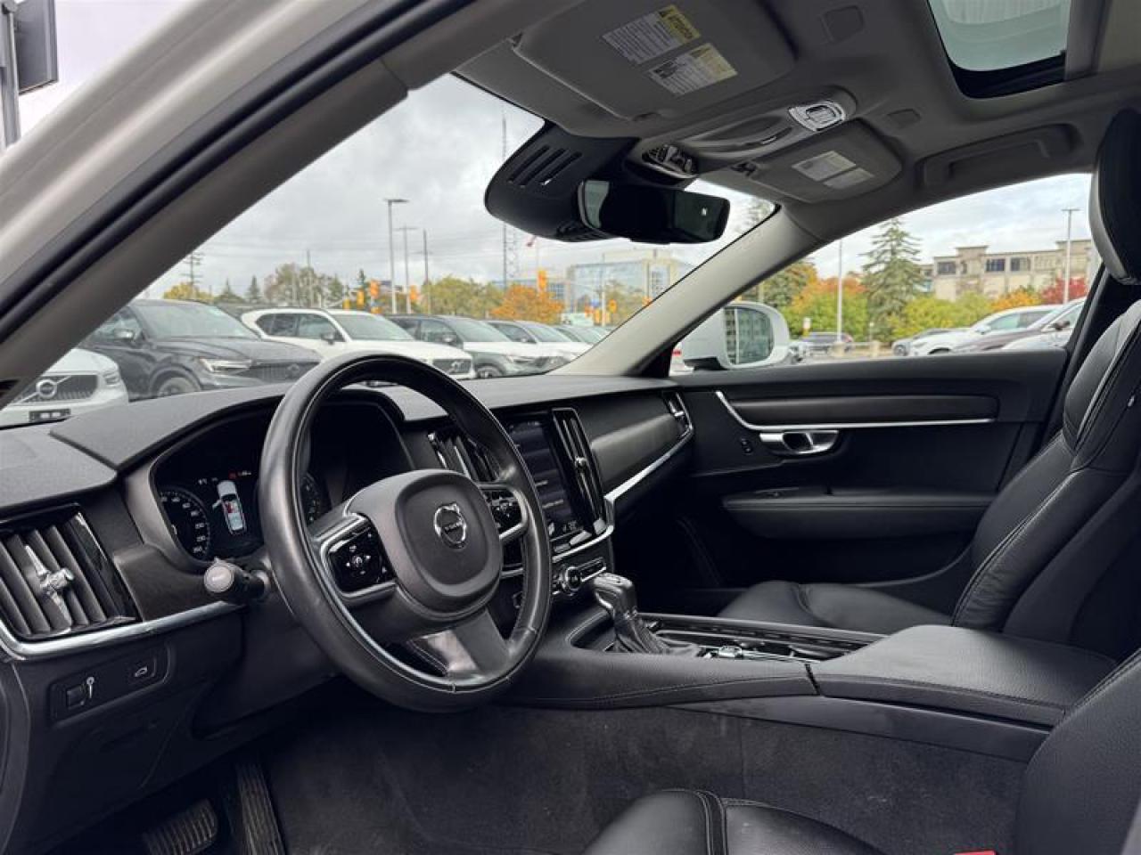 2018 Volvo V90 Cross Country T5 AWD Photo