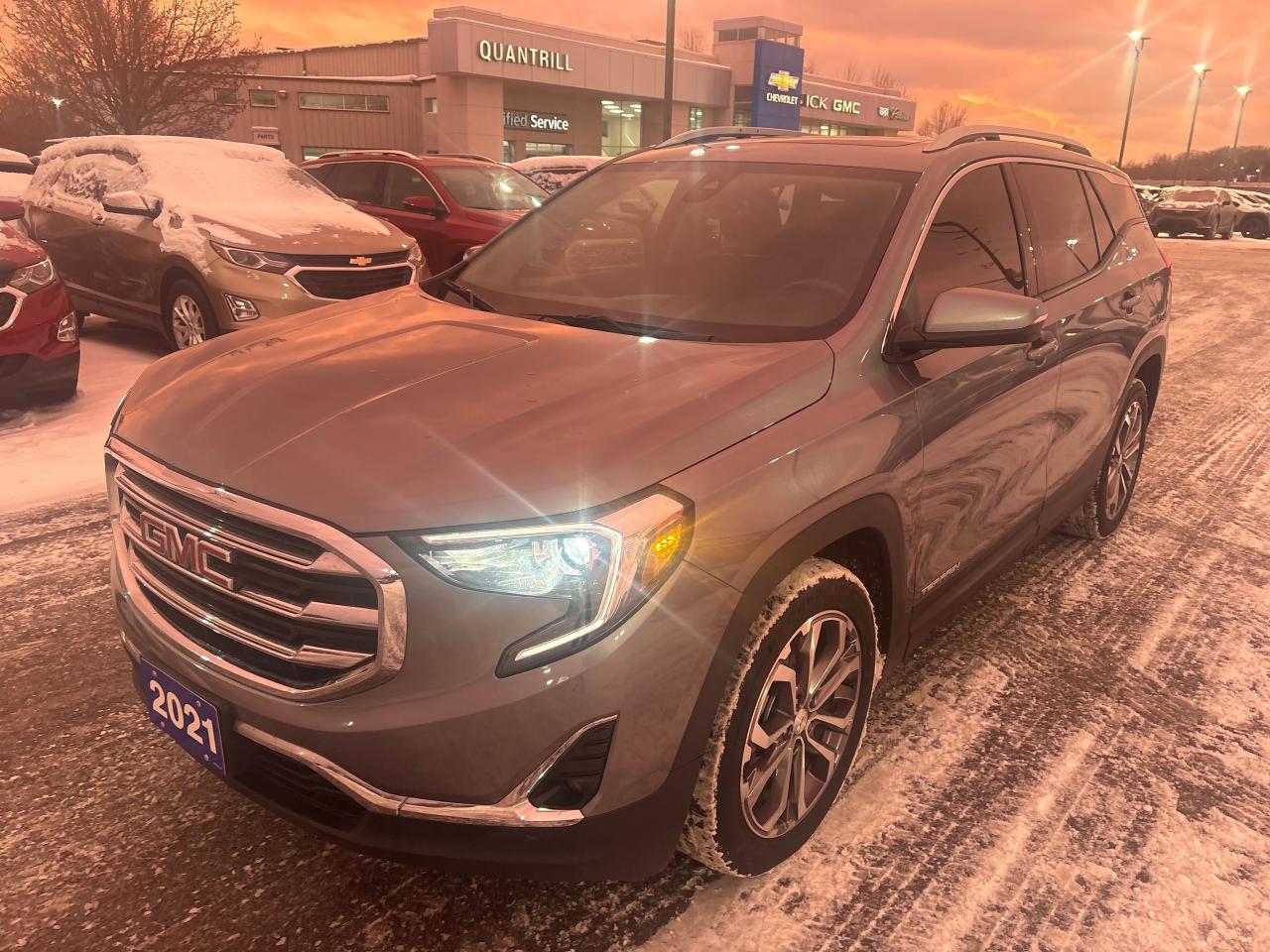 2021 GMC Terrain SLT AWD + Sunroof + Navi + 1 Owner Photo2