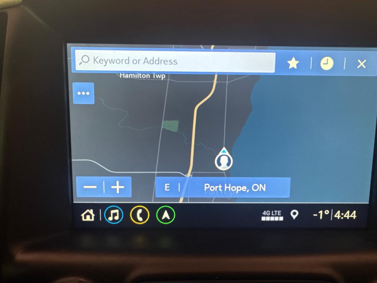 2021 GMC Terrain SLT AWD + Sunroof + Navi + 1 Owner Photo