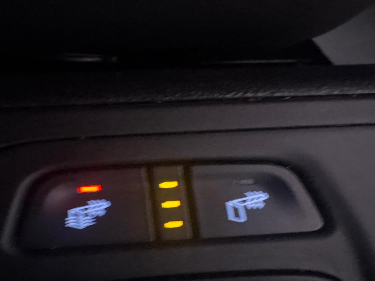 2021 GMC Terrain SLT AWD + Sunroof + Navi + 1 Owner Photo