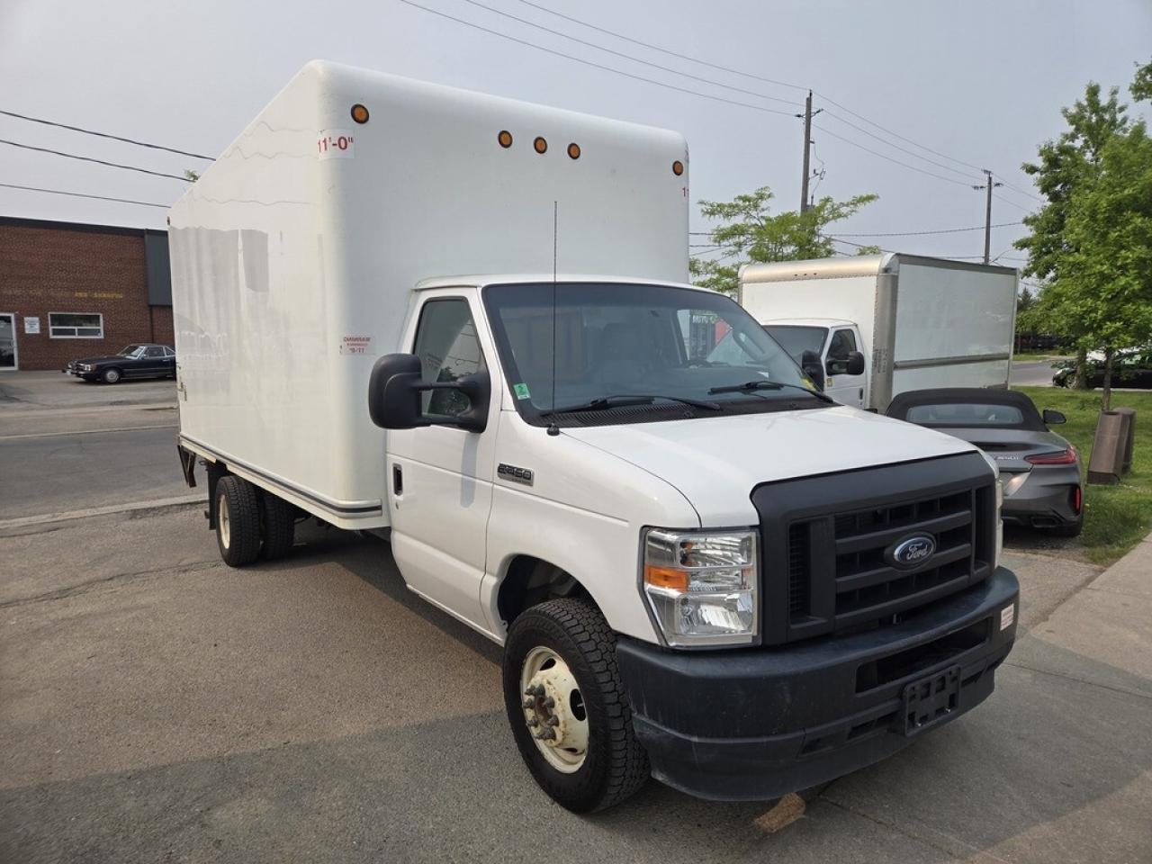 2021 Ford E-450 16Ft Box - V8 Gas - MAXON Lift Gate Photo