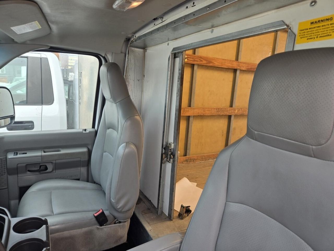 2021 Ford E-450 16Ft Box - V8 Gas - MAXON Lift Gate Photo