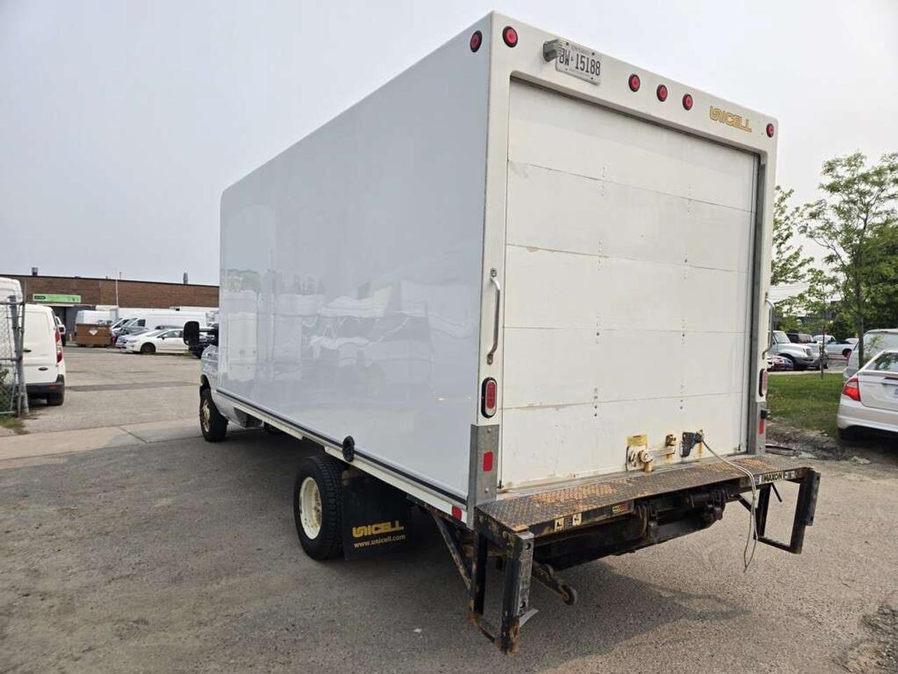 2021 Ford E-Series 16Ft Box - V8 Gas - MAXON Lift Gate - 16CB-C03307 - -None Photo