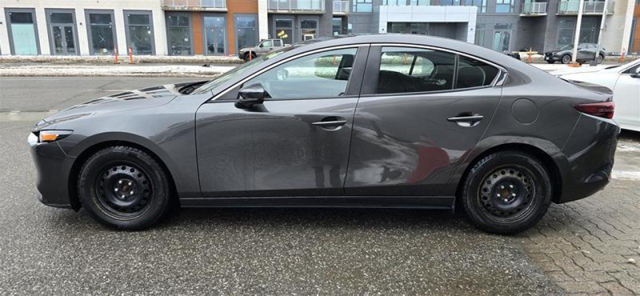 2021 Mazda MAZDA3 GS at Photo