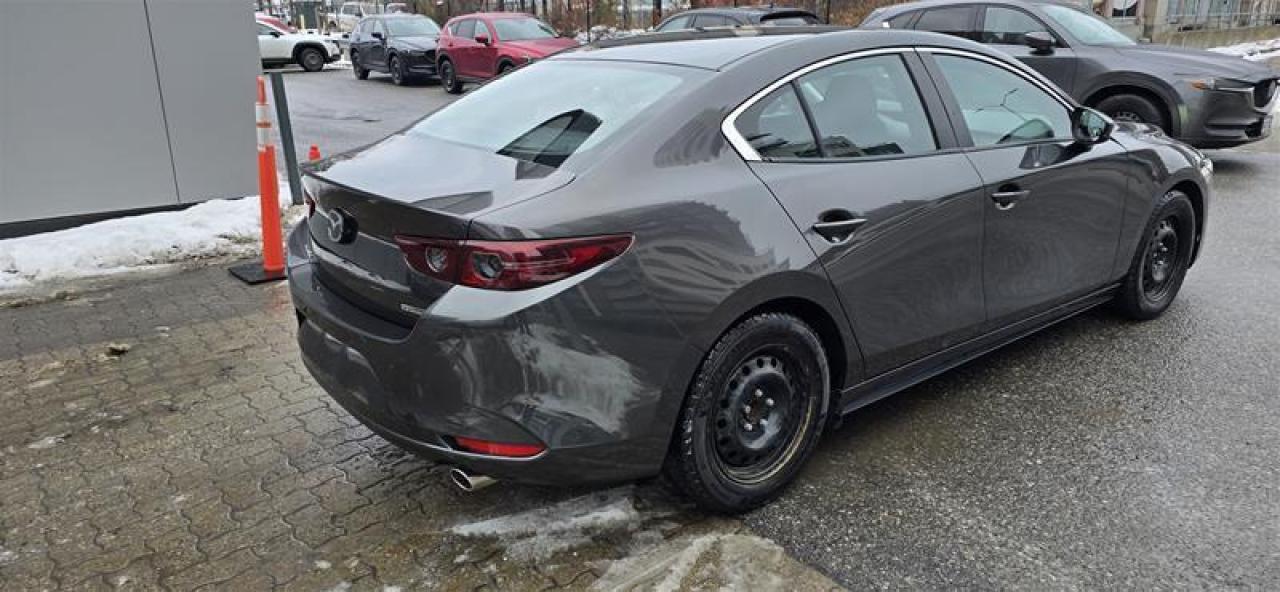 2021 Mazda MAZDA3 GS at Photo