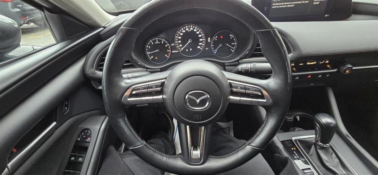 2021 Mazda MAZDA3 GS at Photo