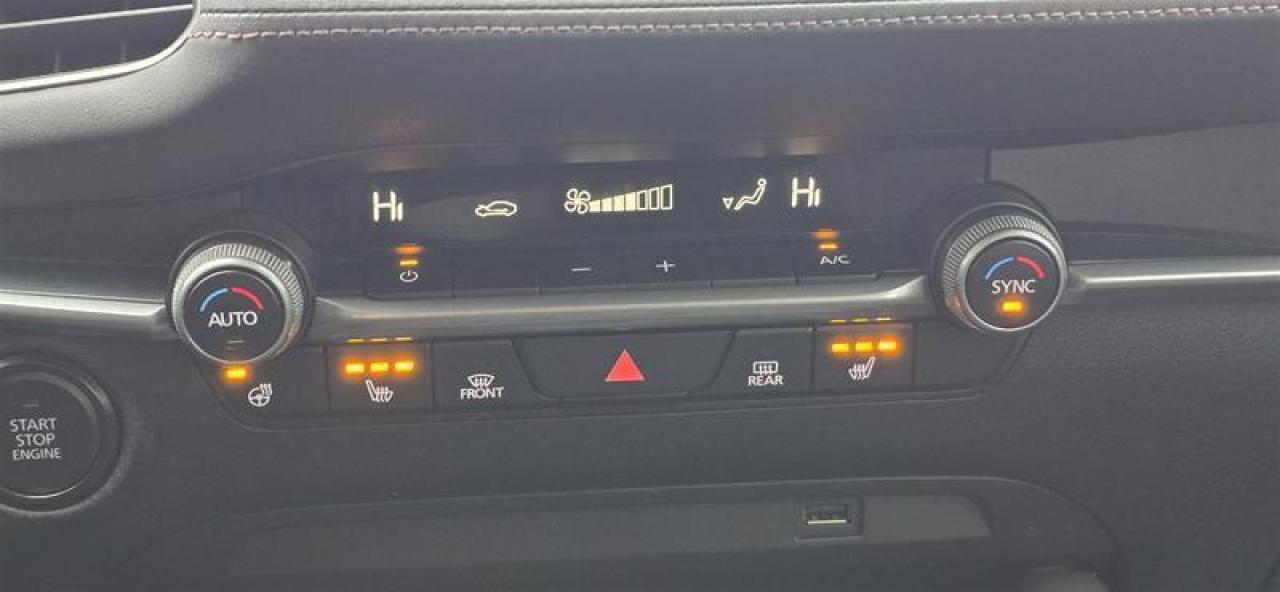 2021 Mazda MAZDA3 GS at Photo