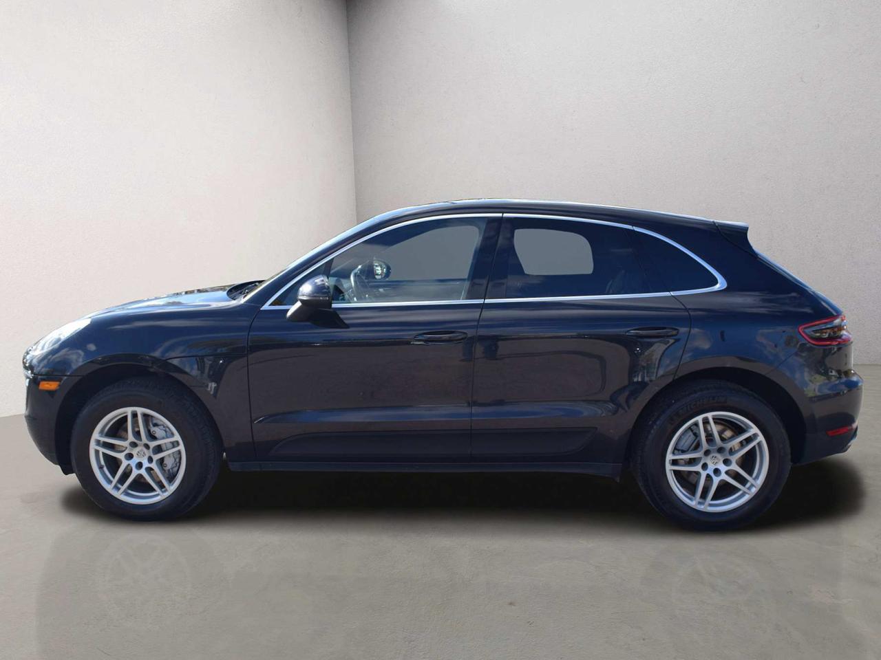 2015 Porsche Macan S Panoramic Sunroof Photo4