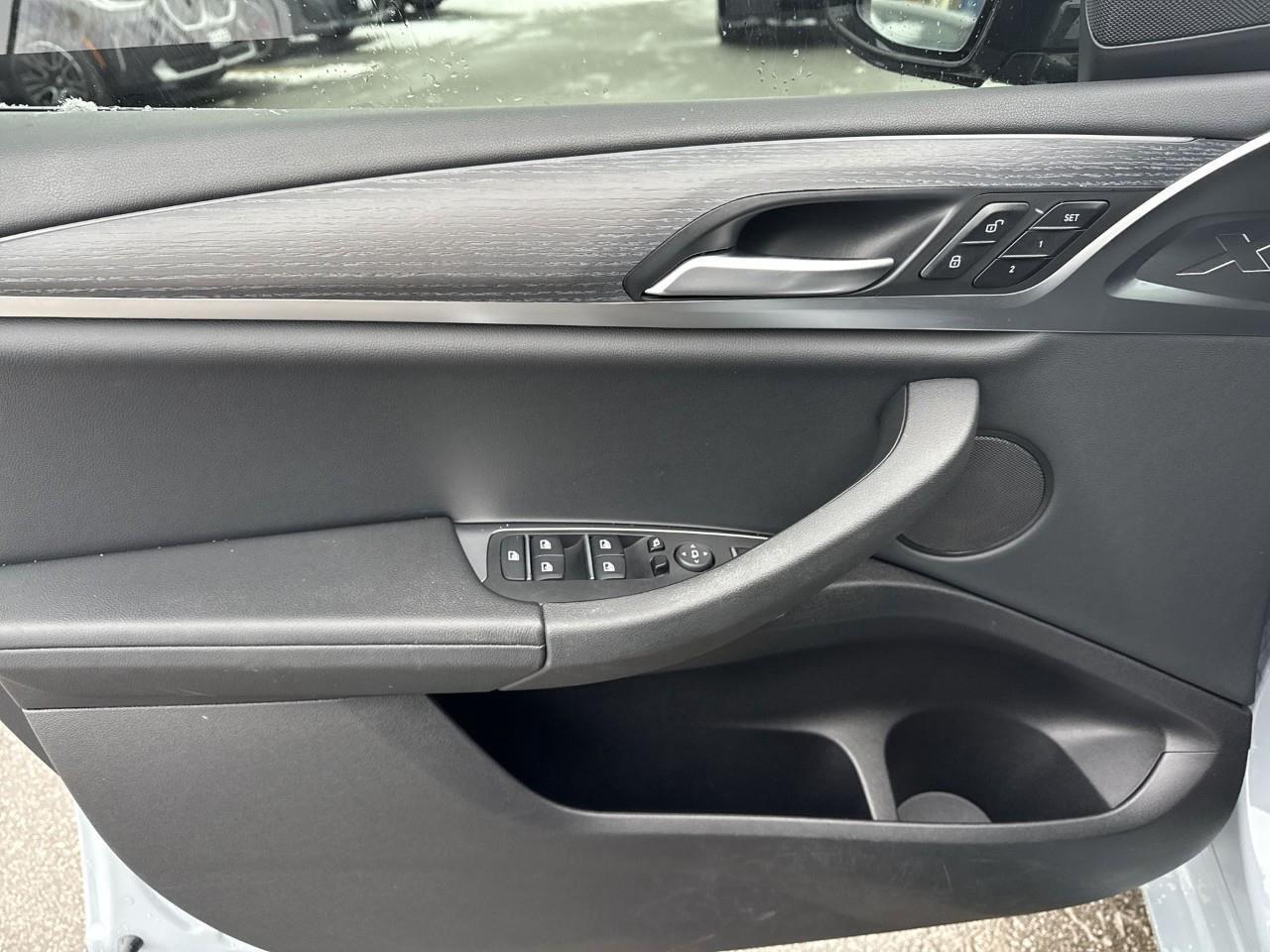 2022 BMW X3 xDrive30i Photo