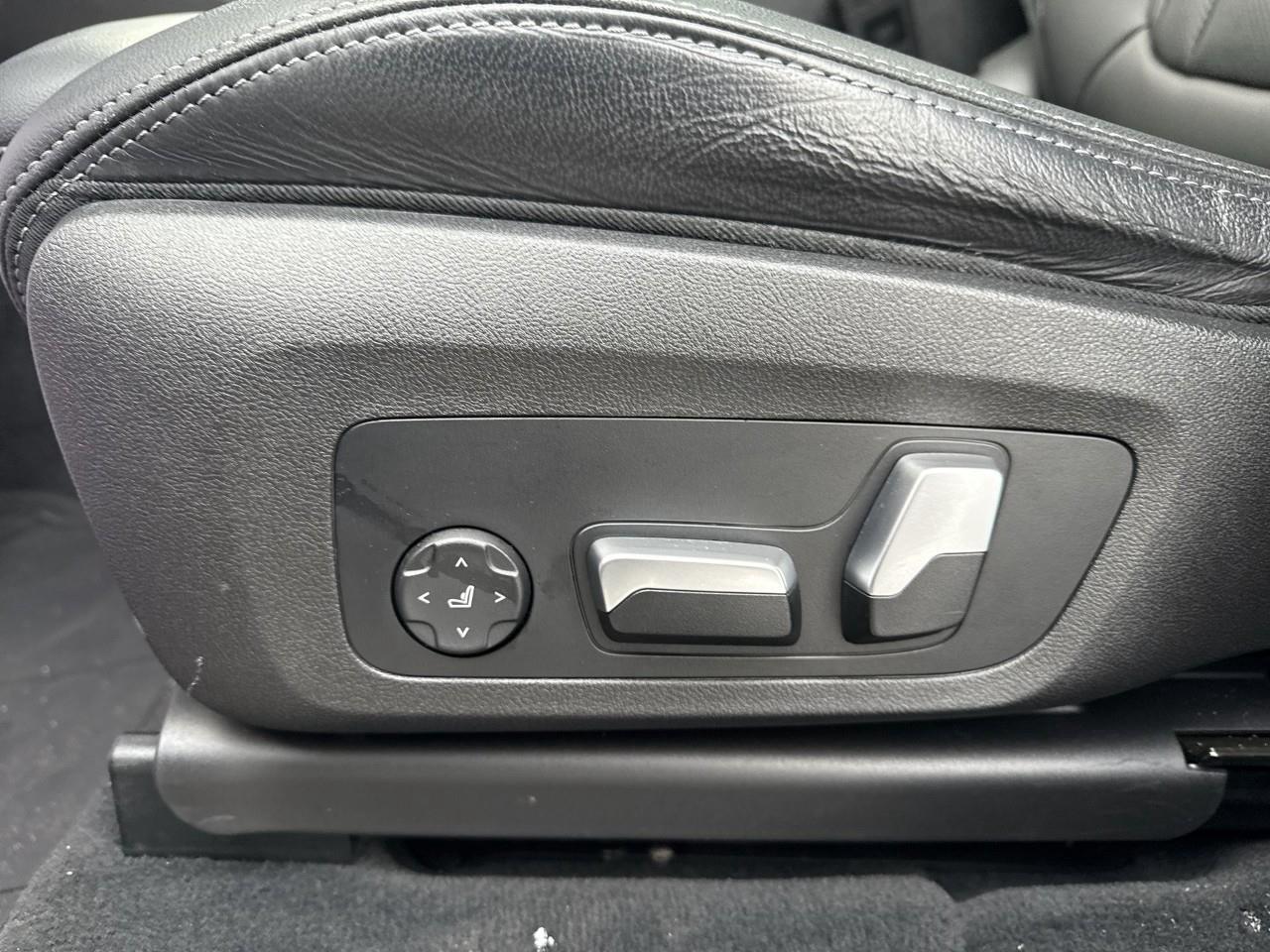 2022 BMW X3 xDrive30i Photo