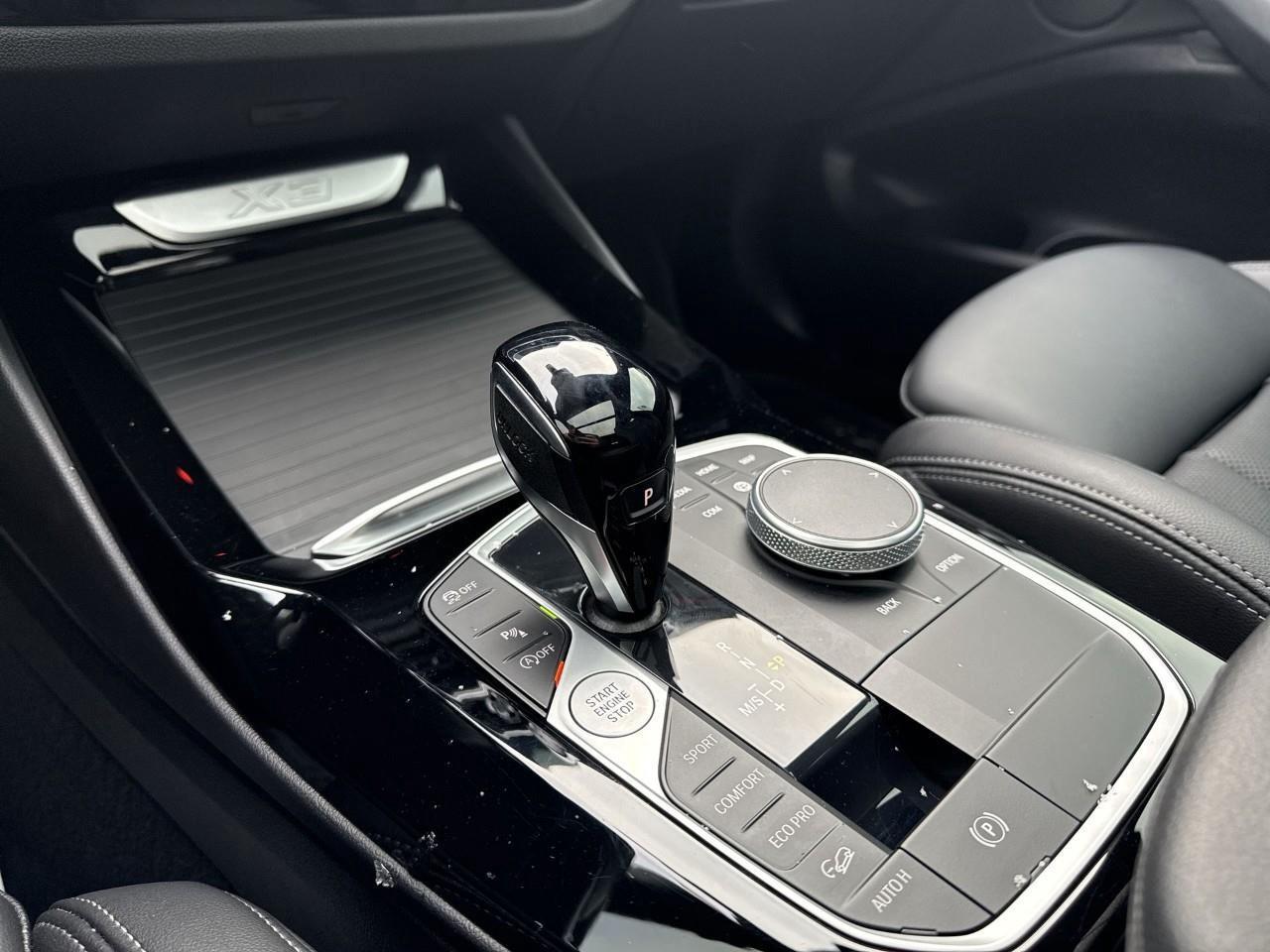 2022 BMW X3 xDrive30i Photo