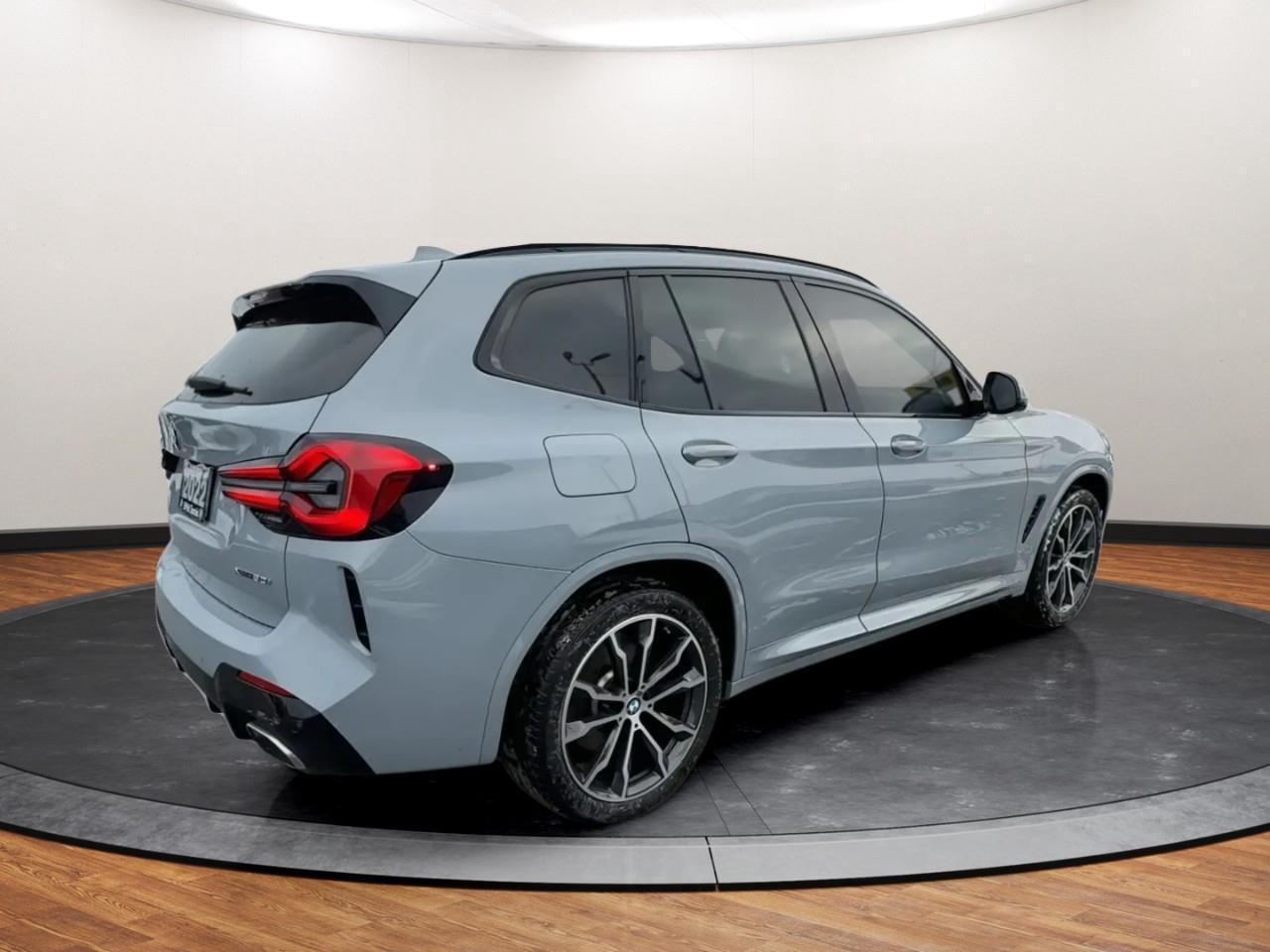 2022 BMW X3 xDrive30i Photo