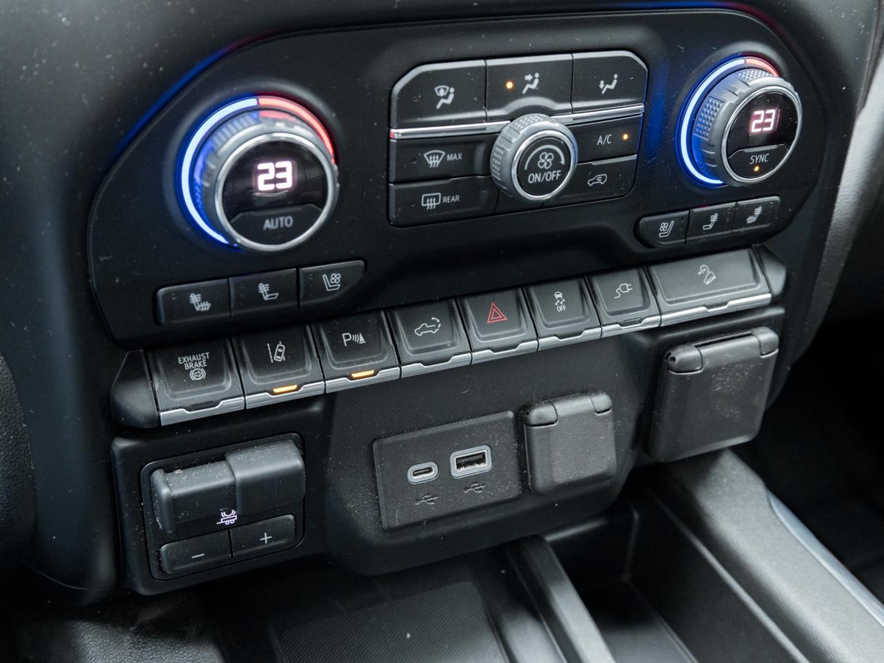 2021 Chevrolet SILVERADO 2500HD High Country Deluxe Pkg, Tech Pkg, Gooseneck Photo