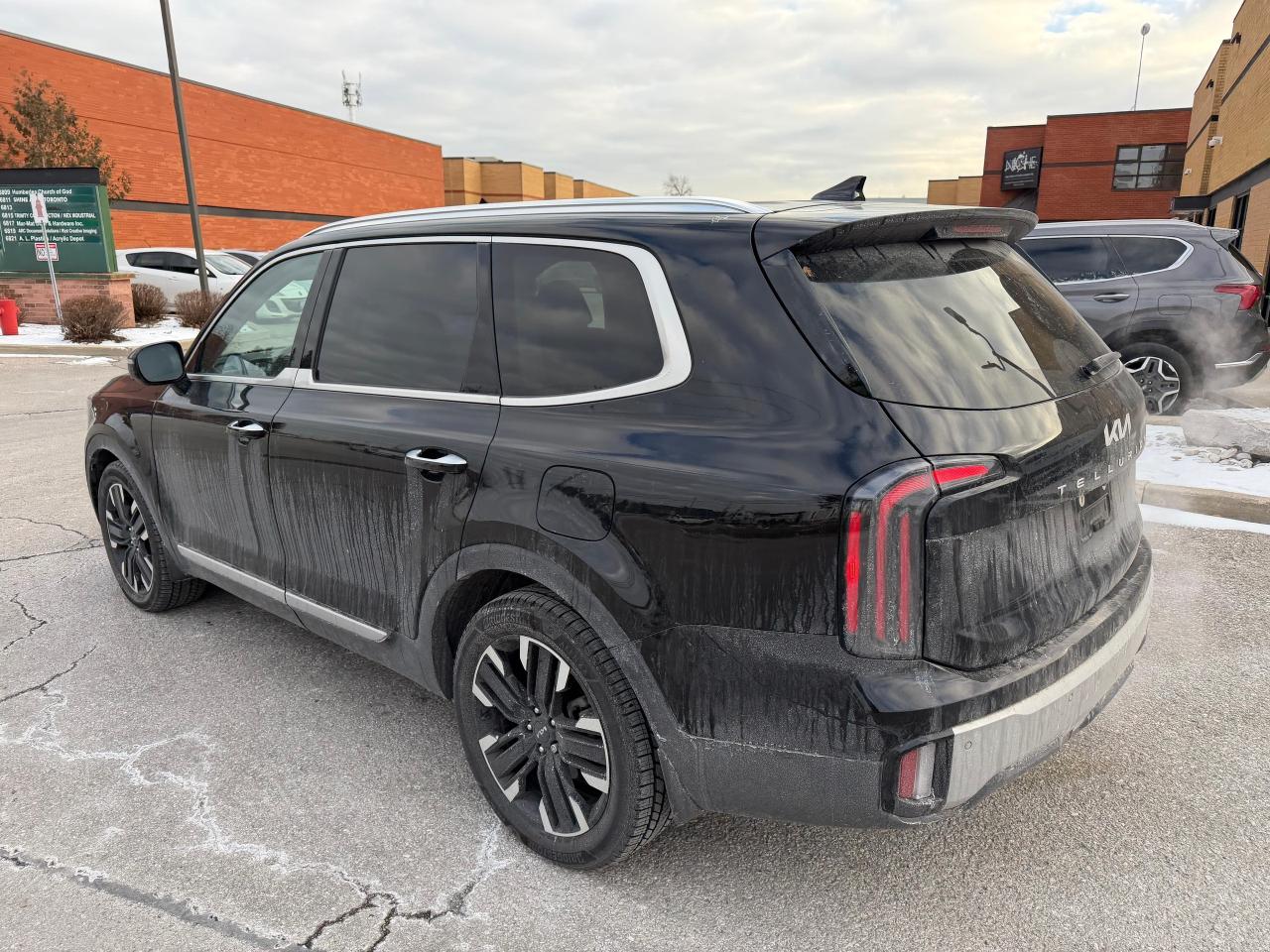 2024 Kia Telluride SX Limited   AWD   FULLY LOADED   CERTIFIED Photo