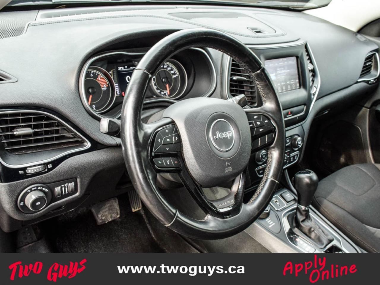 2020 Jeep Cherokee Altitude Pkg   North 3.2L 4WD   New TIres   Remote Photo