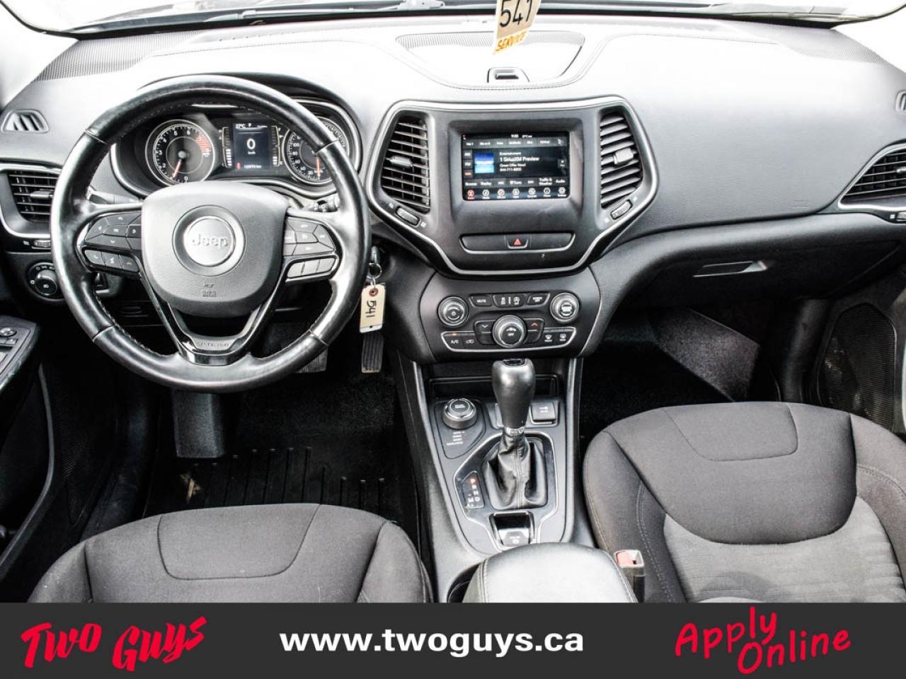 2020 Jeep Cherokee Altitude Pkg   North 3.2L 4WD   New TIres   Remote Photo