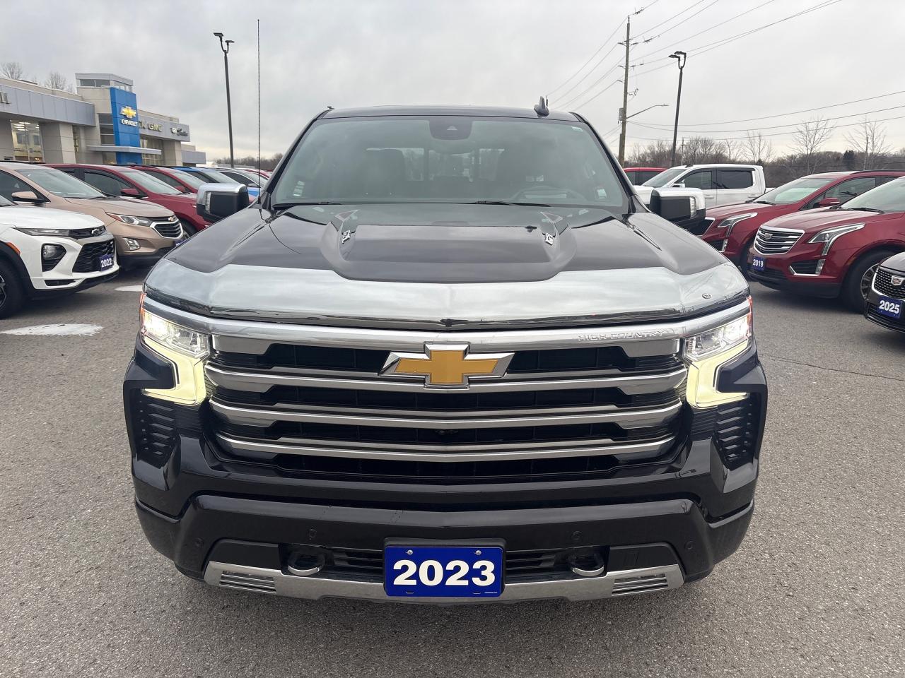 2023 Chevrolet Silverado 1500 High Country Crew + 6.2L + Premium Pkg  + 1` Owner Photo