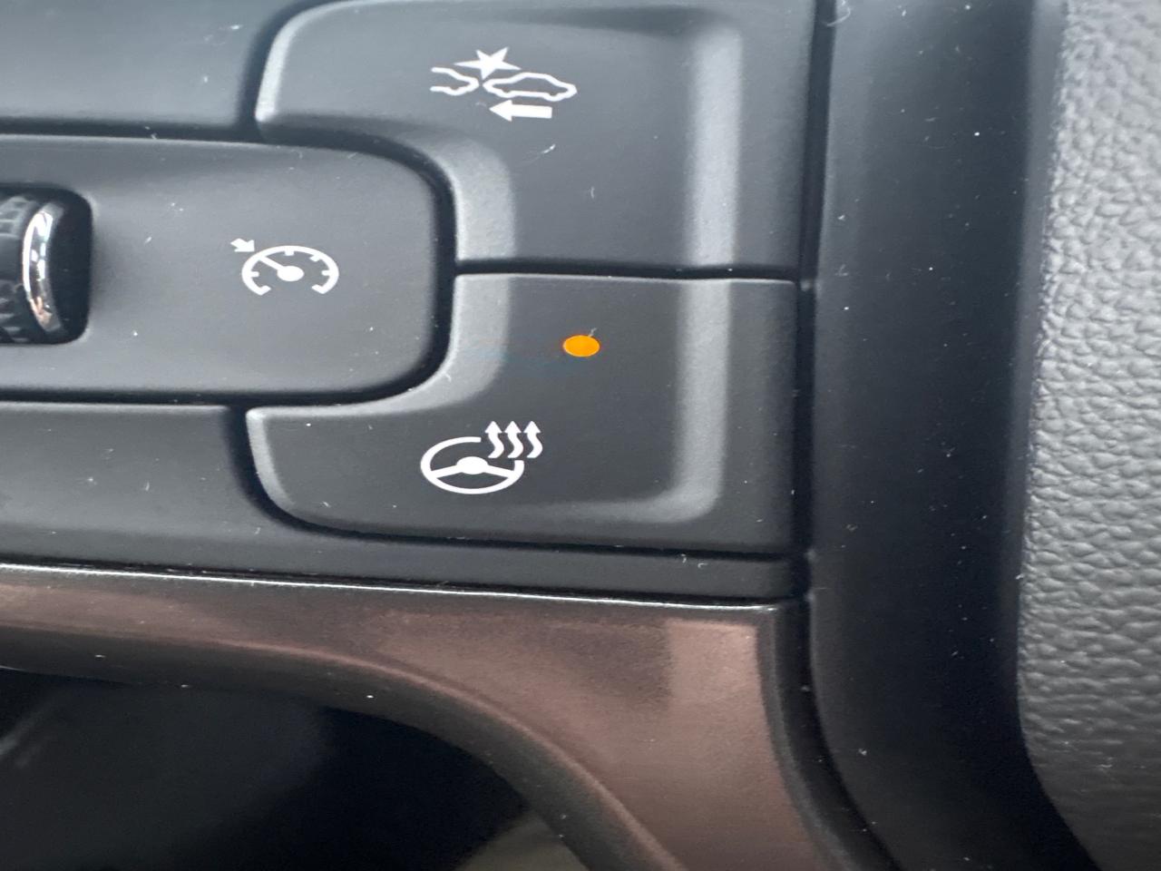 2023 Chevrolet Silverado 1500 High Country Crew + 6.2L + Premium Pkg  + 1` Owner Photo