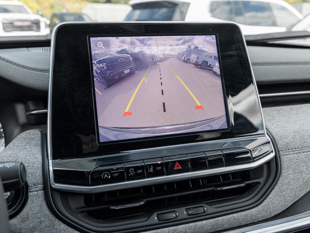 2025 Jeep Compass 4x4, North Edition, 17" Alloy Wheels, Remote start Photo