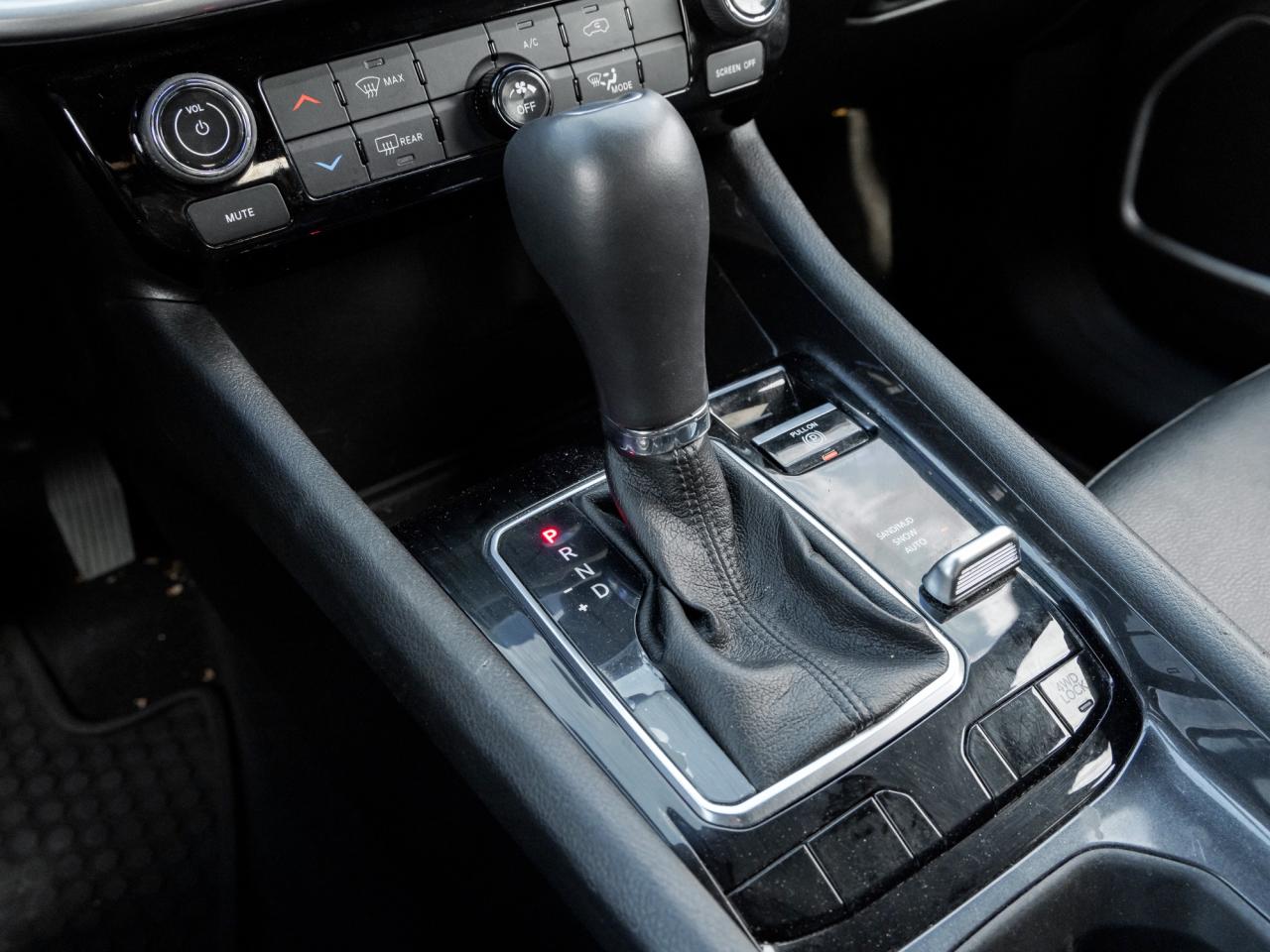 2025 Jeep Compass 4x4, North Edition, 17" Alloy Wheels, Remote start Photo