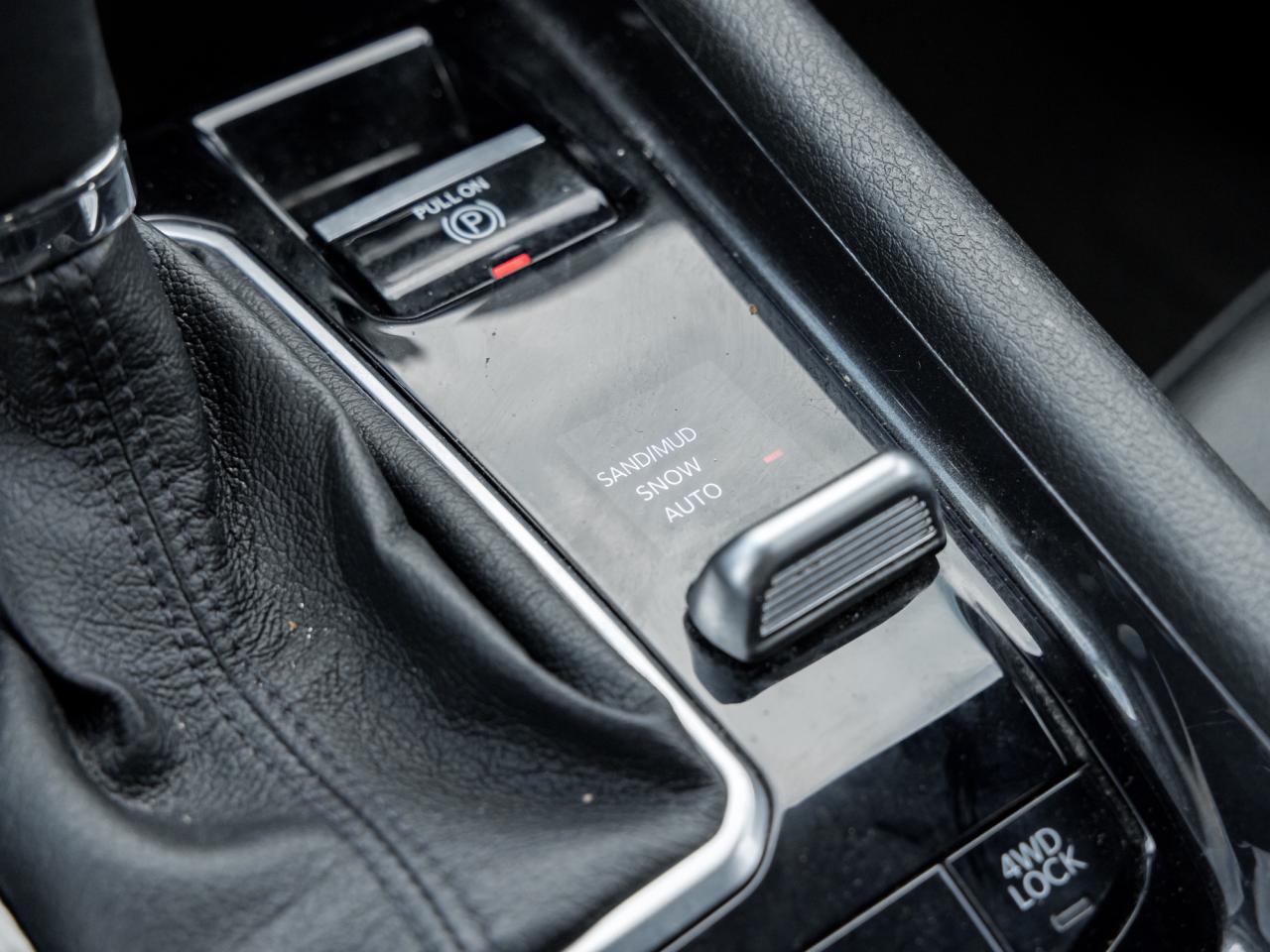 2025 Jeep Compass 4x4, North Edition, 17" Alloy Wheels, Remote start Photo