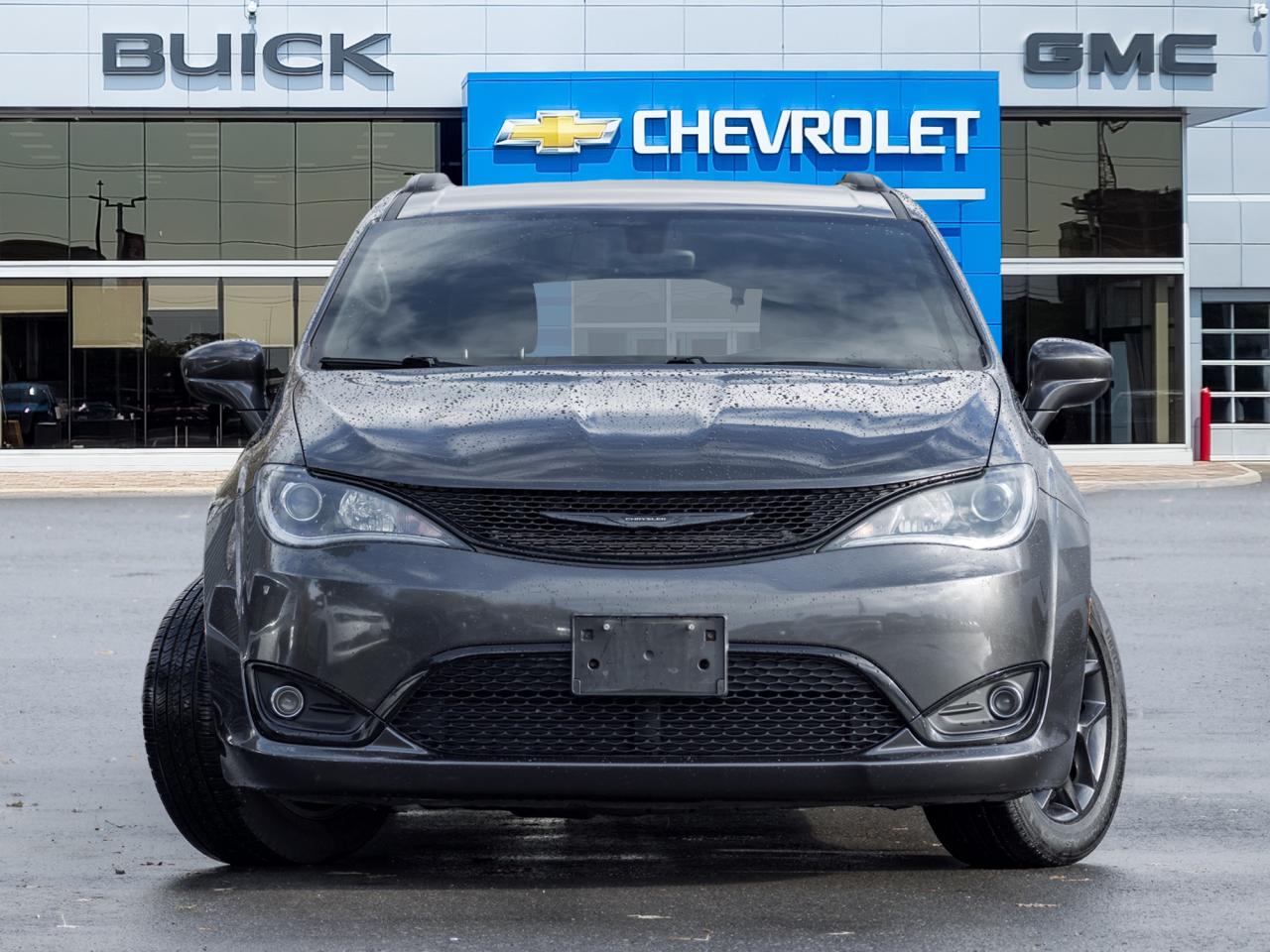 2019 Chrysler Pacifica Touring-L 2WD Photo