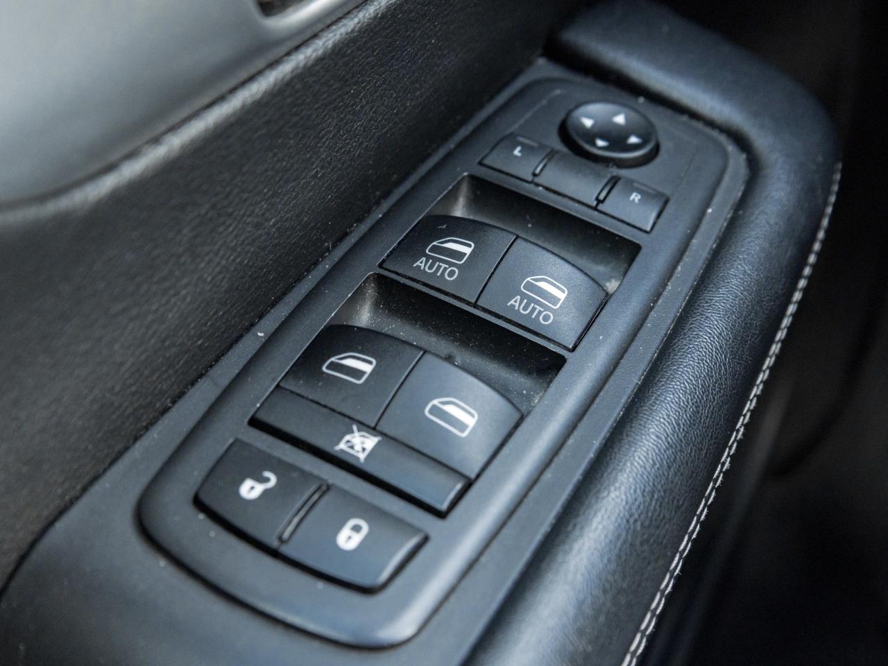 2019 Chrysler Pacifica Touring-L 2WD Photo