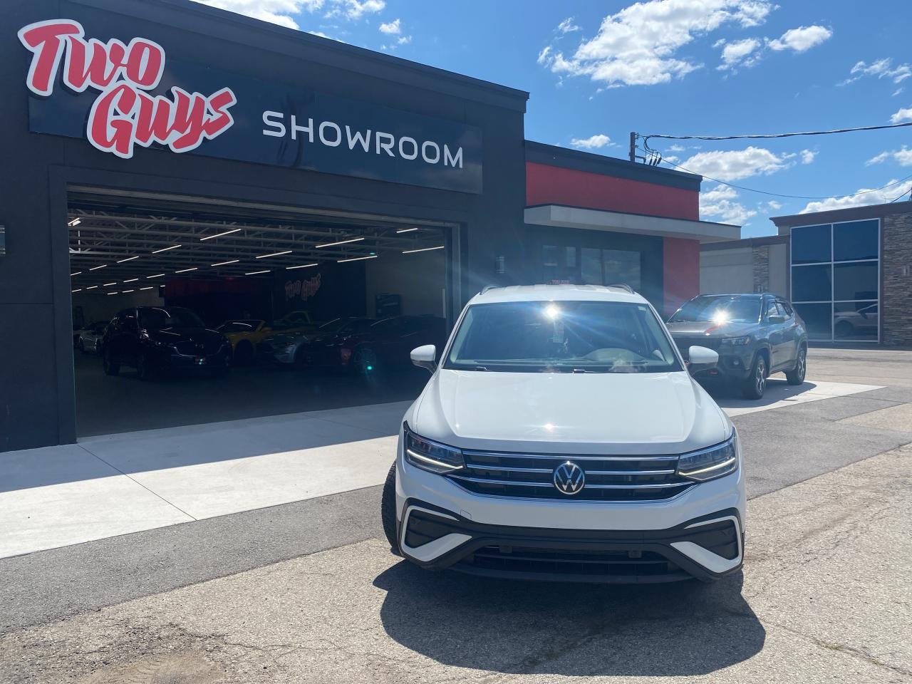 2022 Volkswagen Tiguan Trendline AWD   New Tires   3rd Row Photo