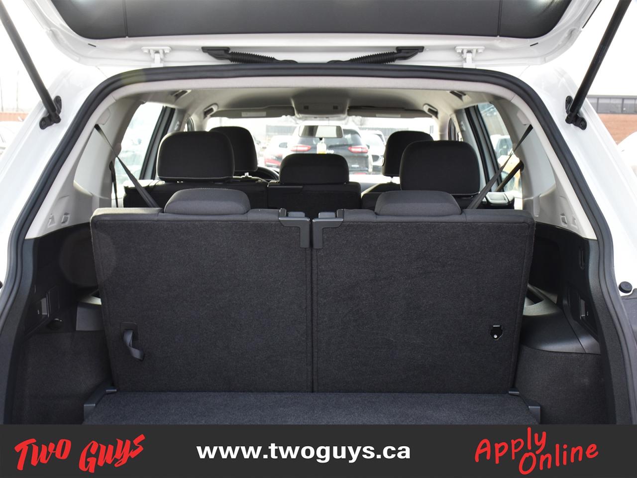 2022 Volkswagen Tiguan Trendline AWD   New Tires   3rd Row Photo