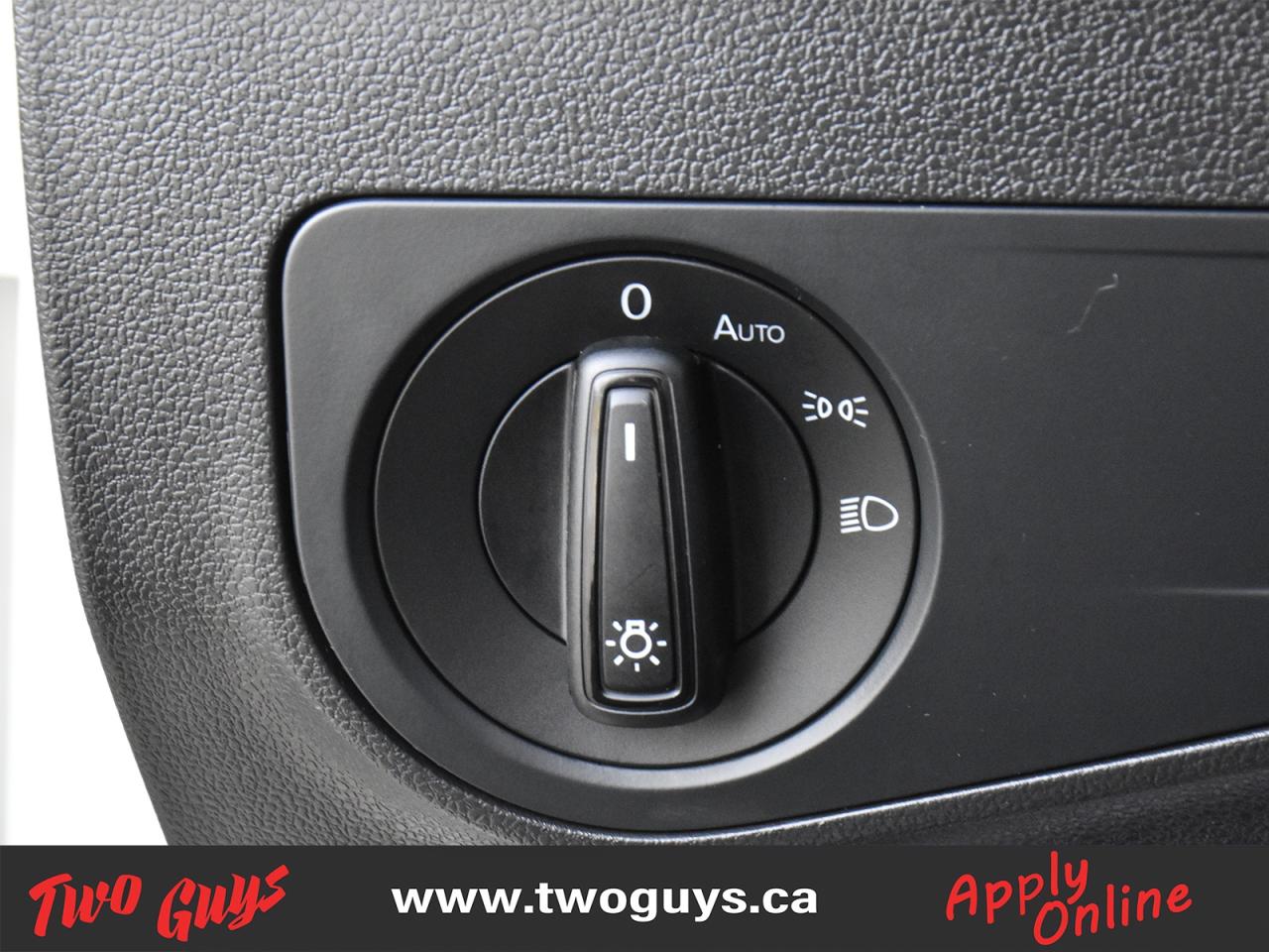 2022 Volkswagen Tiguan Trendline AWD   New Tires   3rd Row Photo