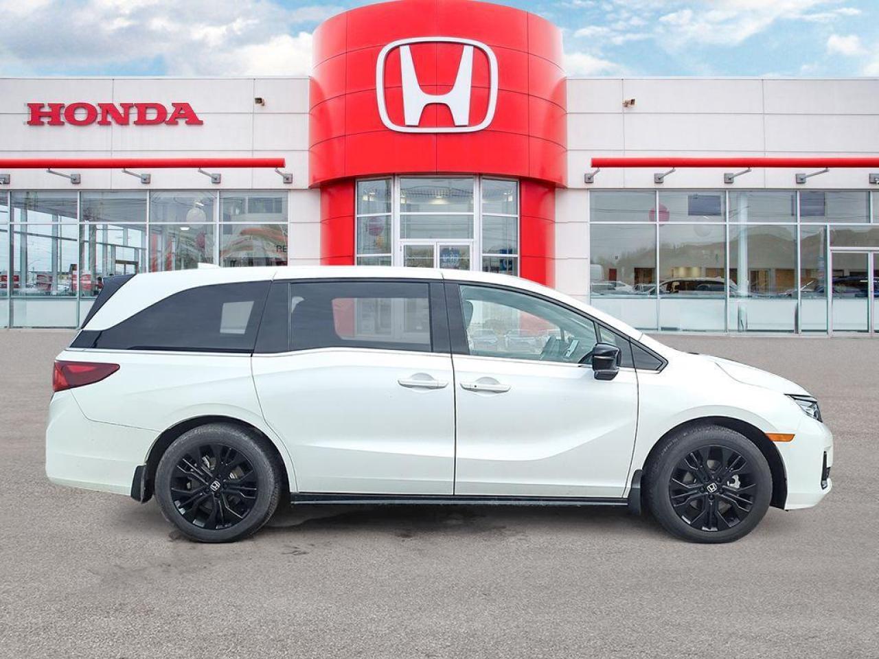 2025 Honda Odyssey Black Edition Photo
