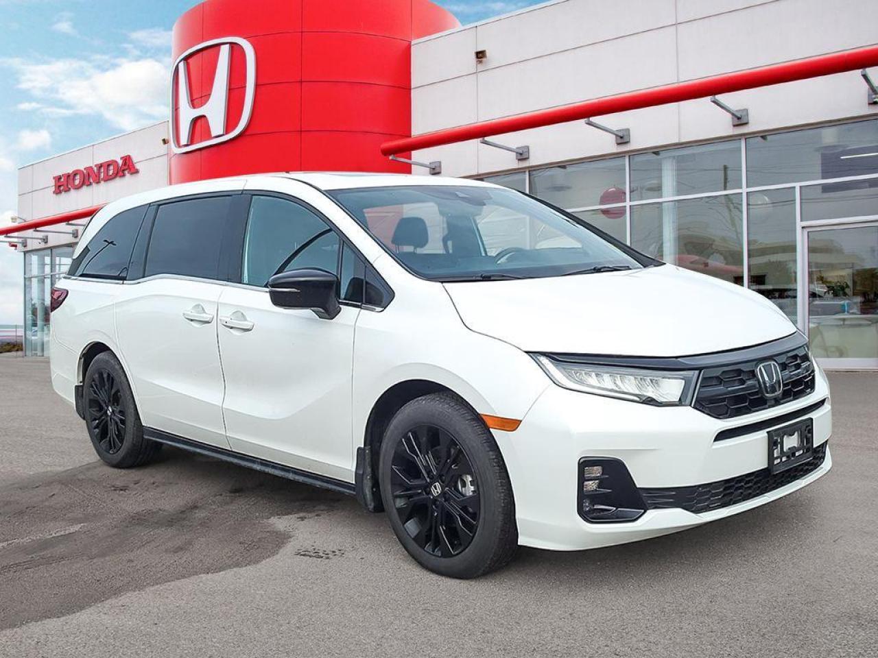 2025 Honda Odyssey Black Edition Photo