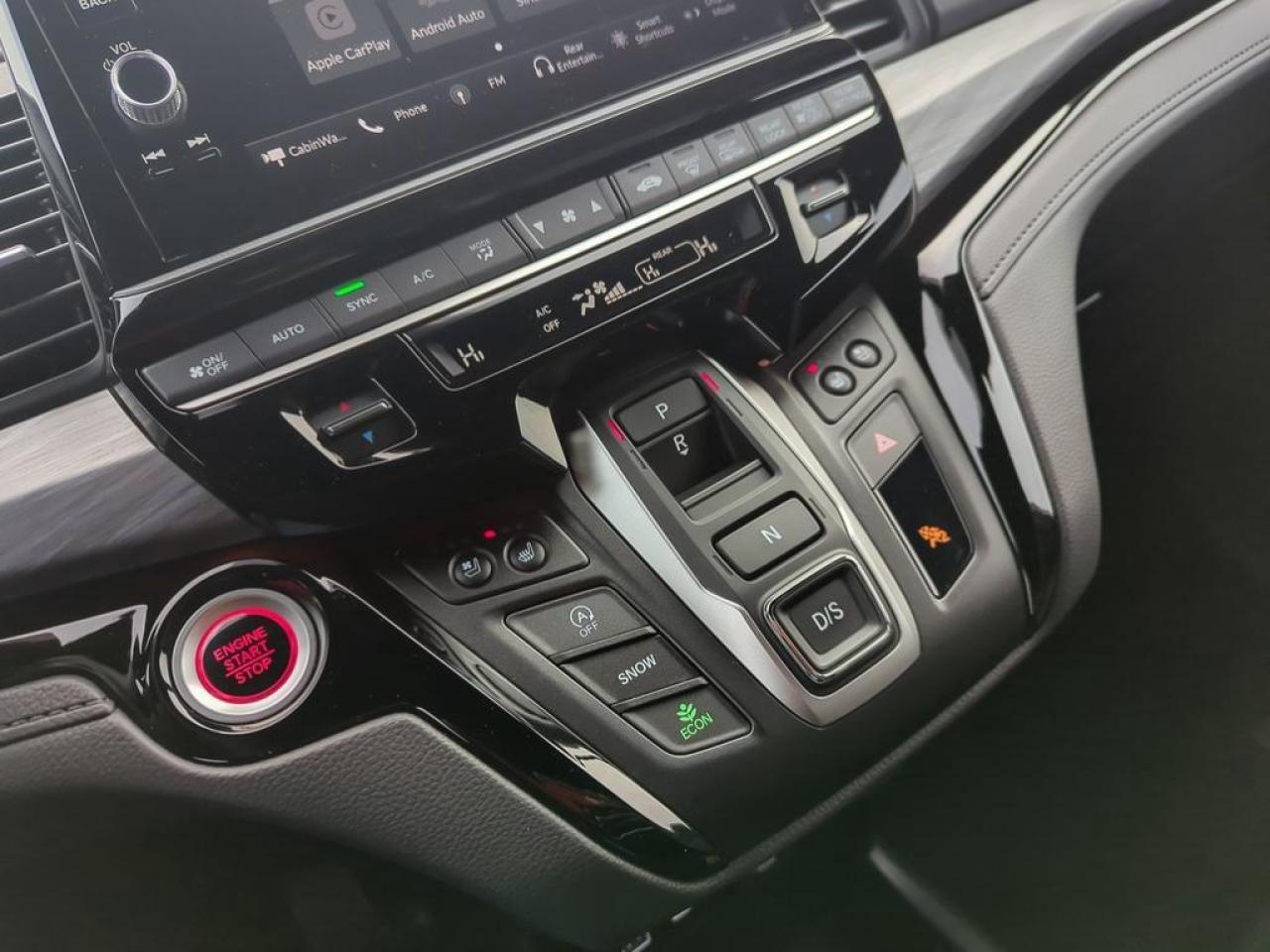 2025 Honda Odyssey Black Edition Photo