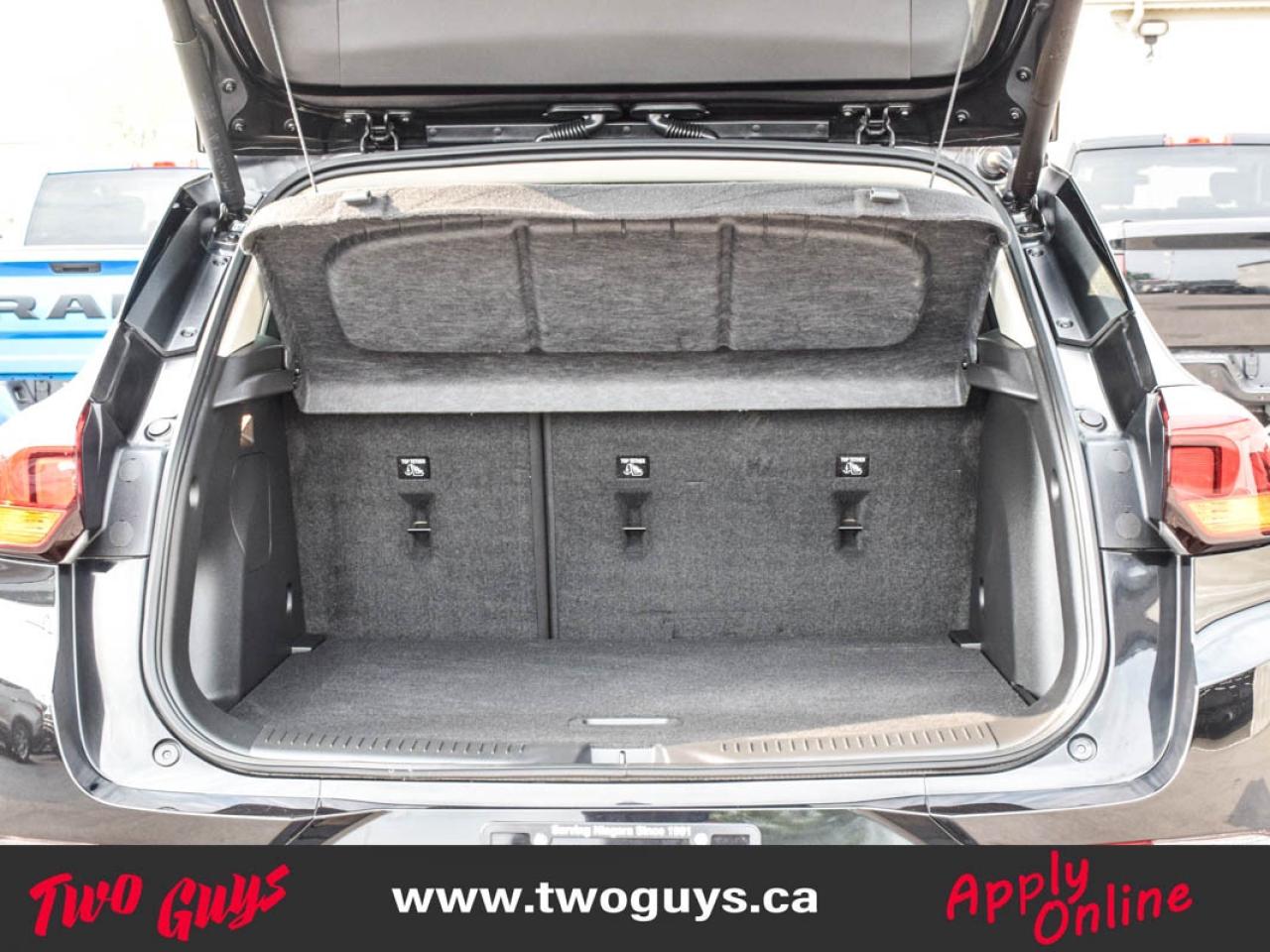 2023 Buick Encore GX ST Pkg   AWD   Htd Seats   Pwr Hatch Photo