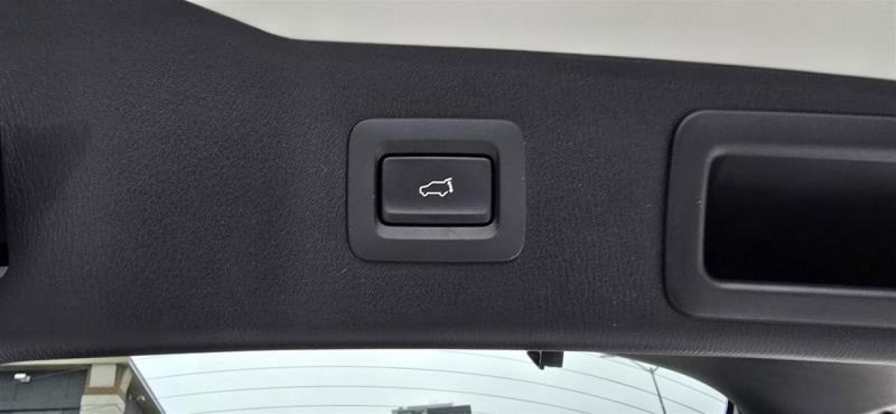 2024 Mazda CX-5 Signature AWD at Photo