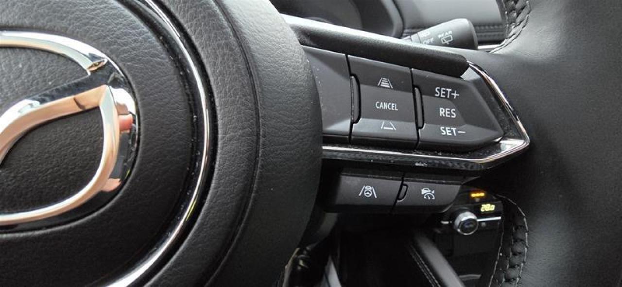 2024 Mazda CX-5 Signature AWD at Photo